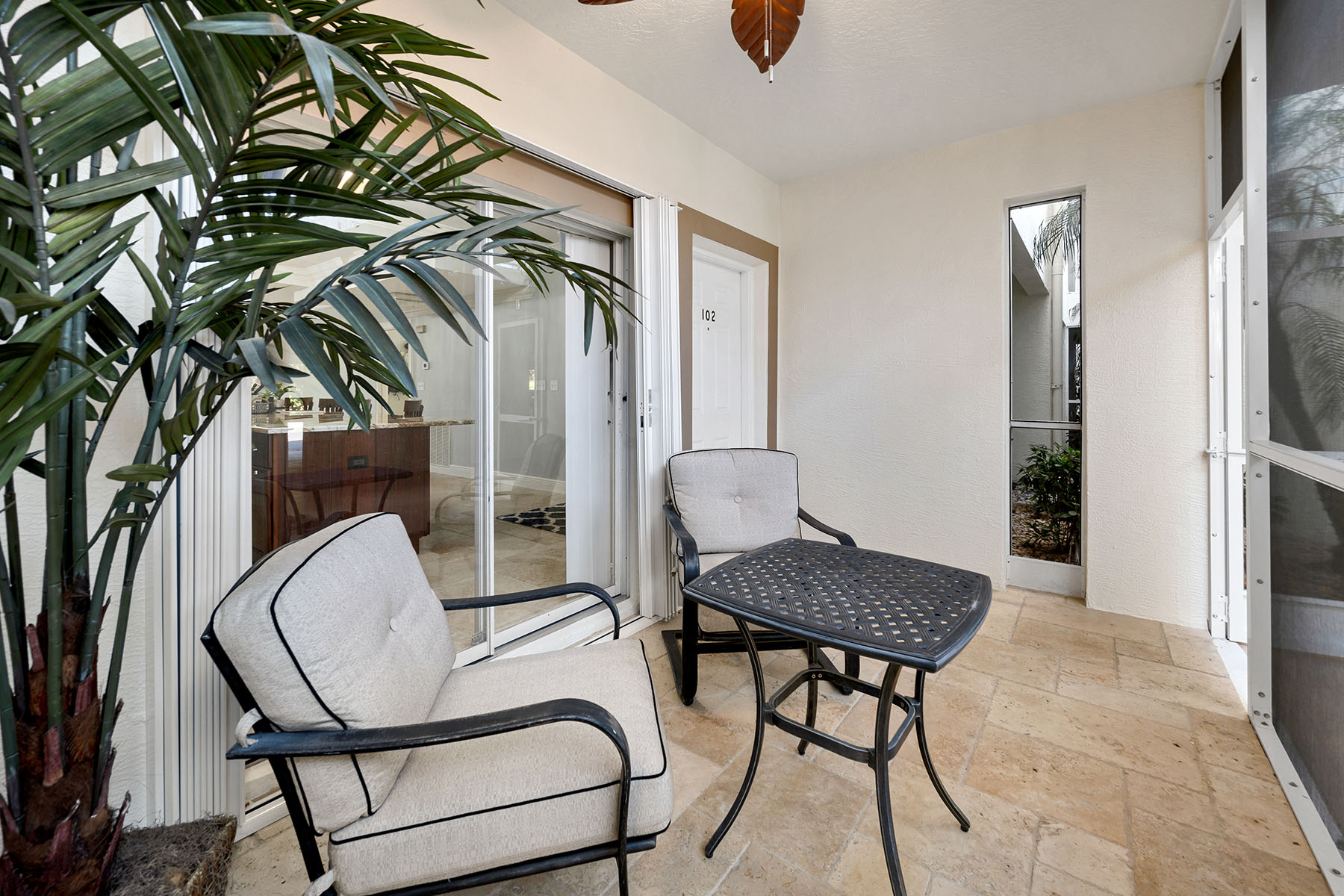 6010 Chardonnay Lane , 102
