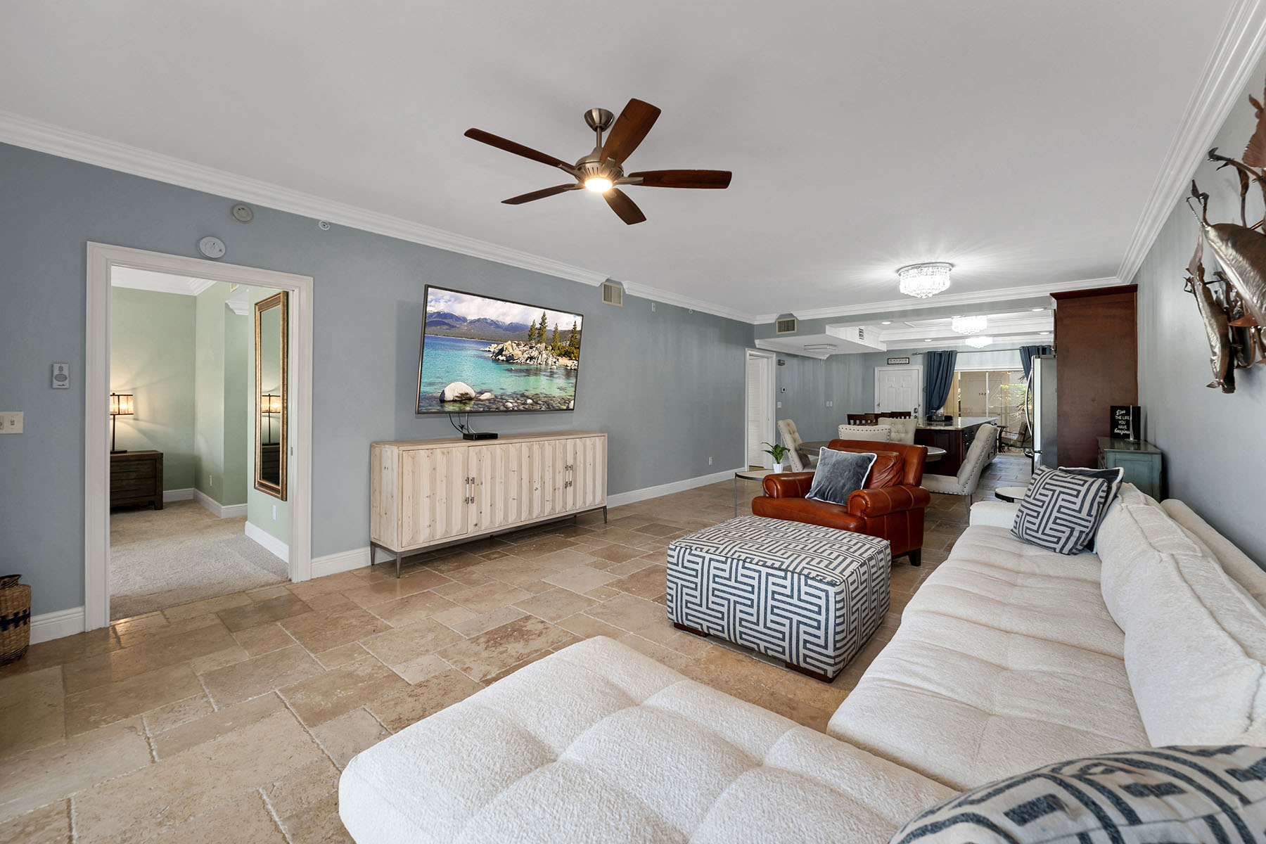 6010 Chardonnay Lane , 102