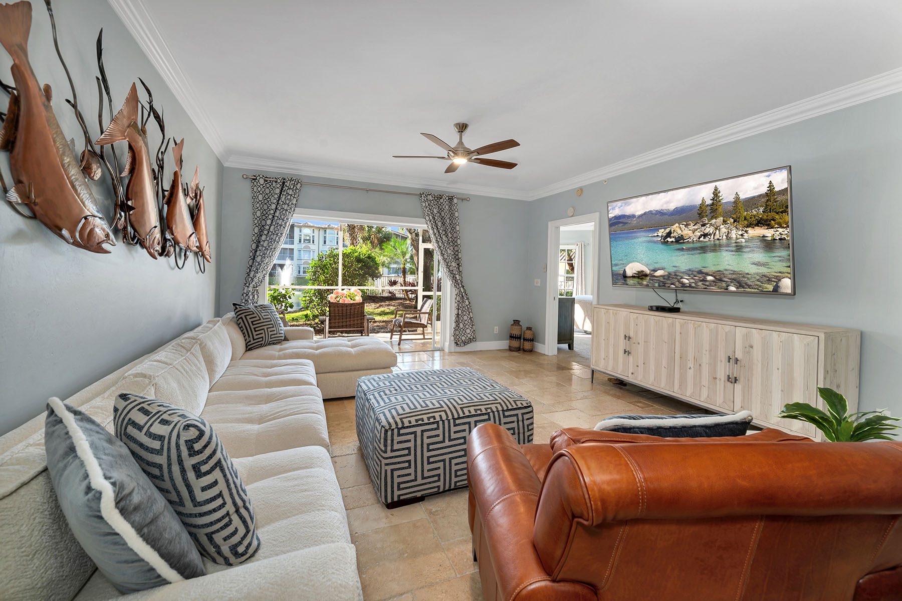 6010 Chardonnay Lane , 102