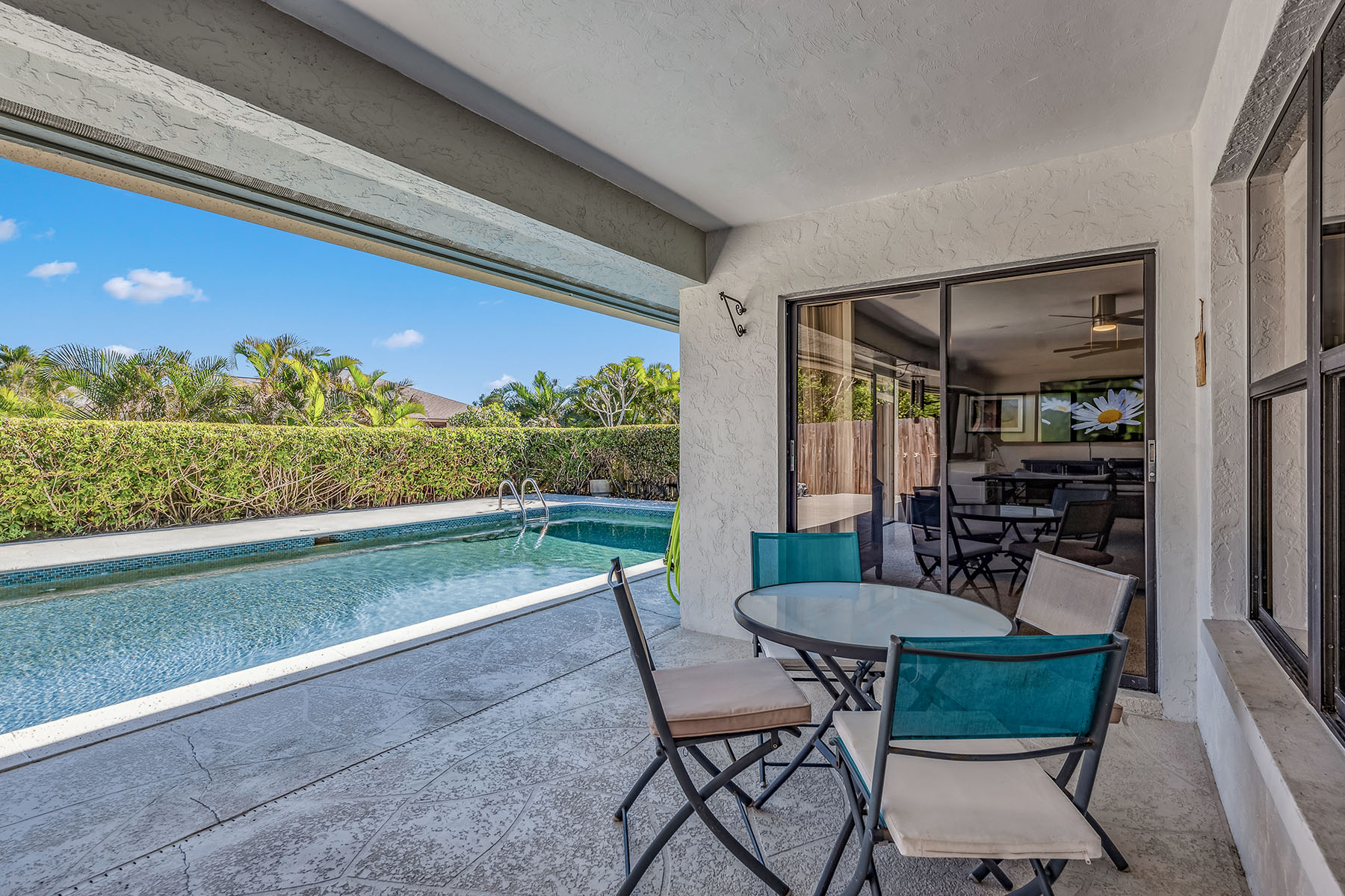 2208 Regal Way