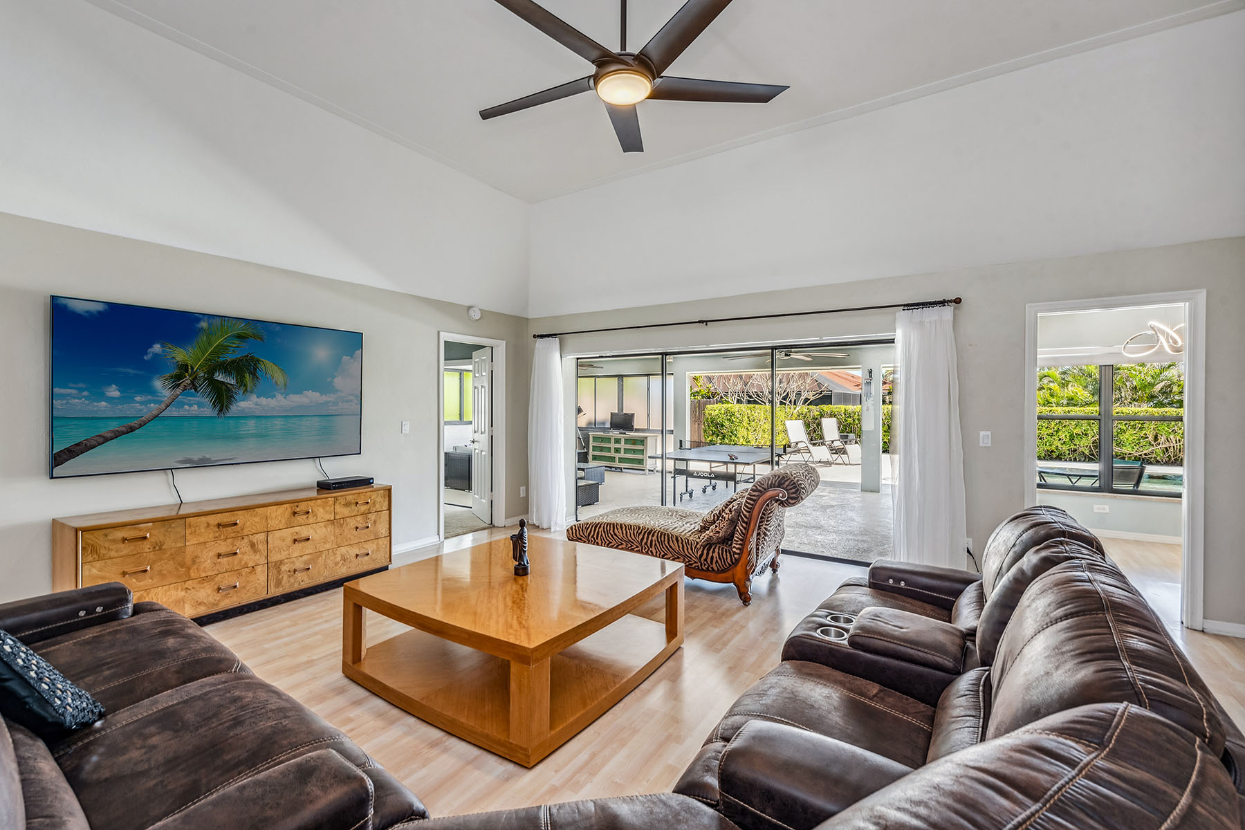 2208 Regal Way