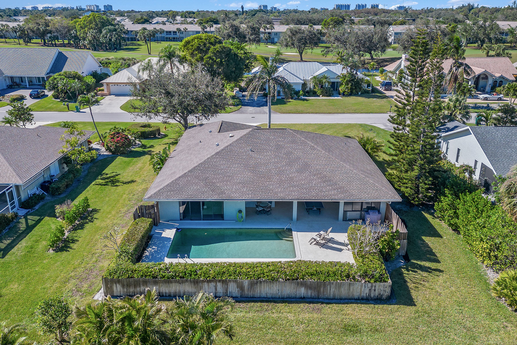 2208 Regal Way
