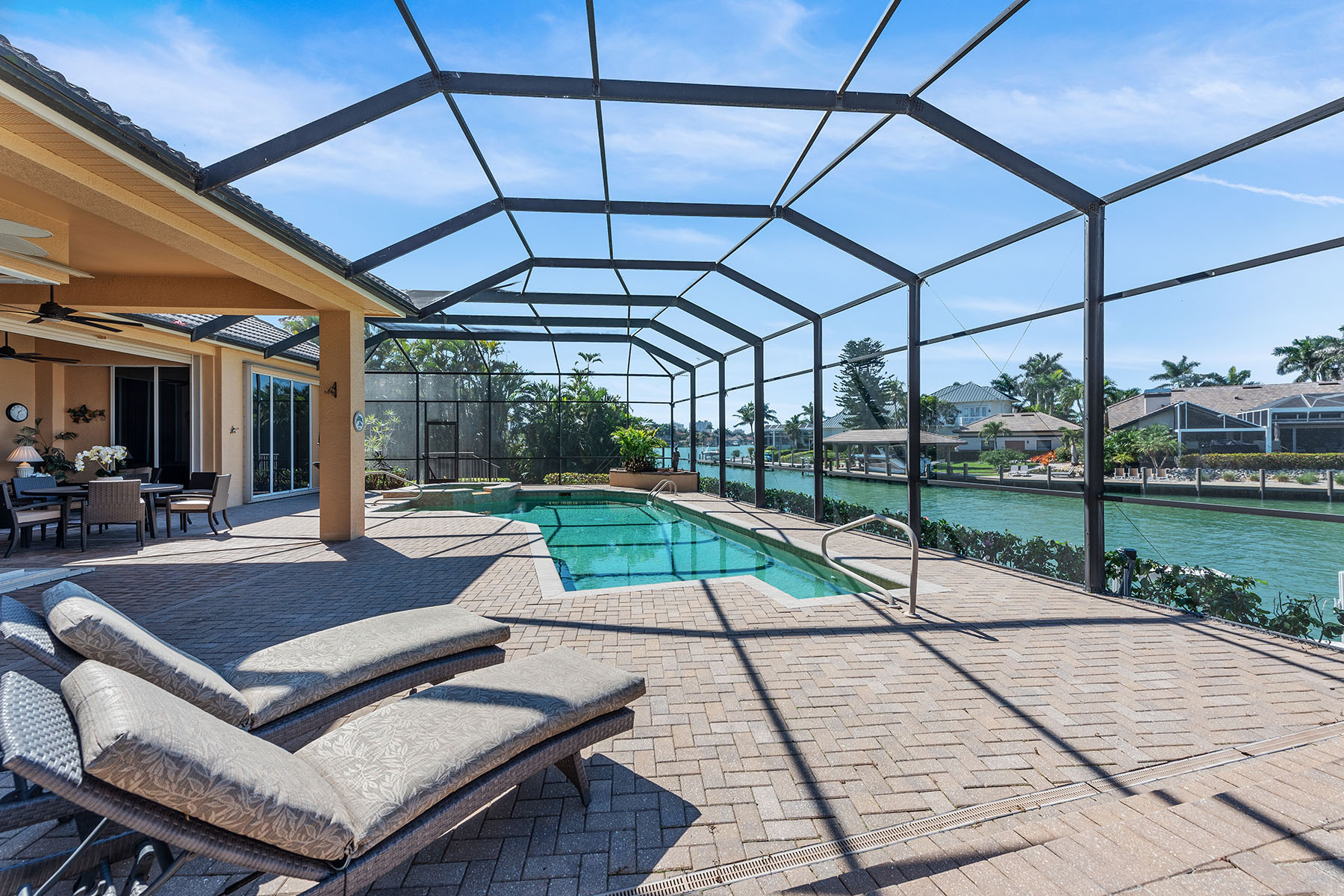 1520 Caxambas Court