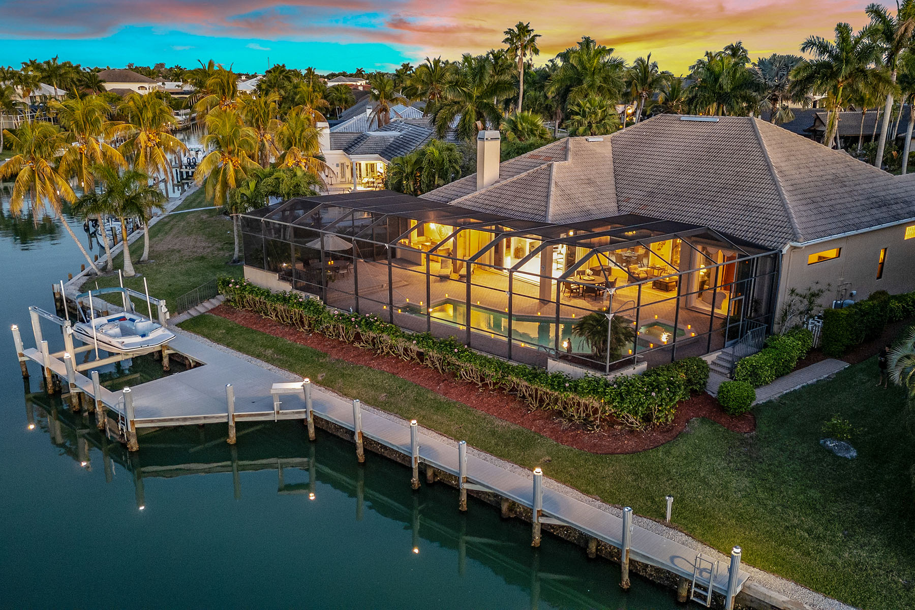 1520 Caxambas Court