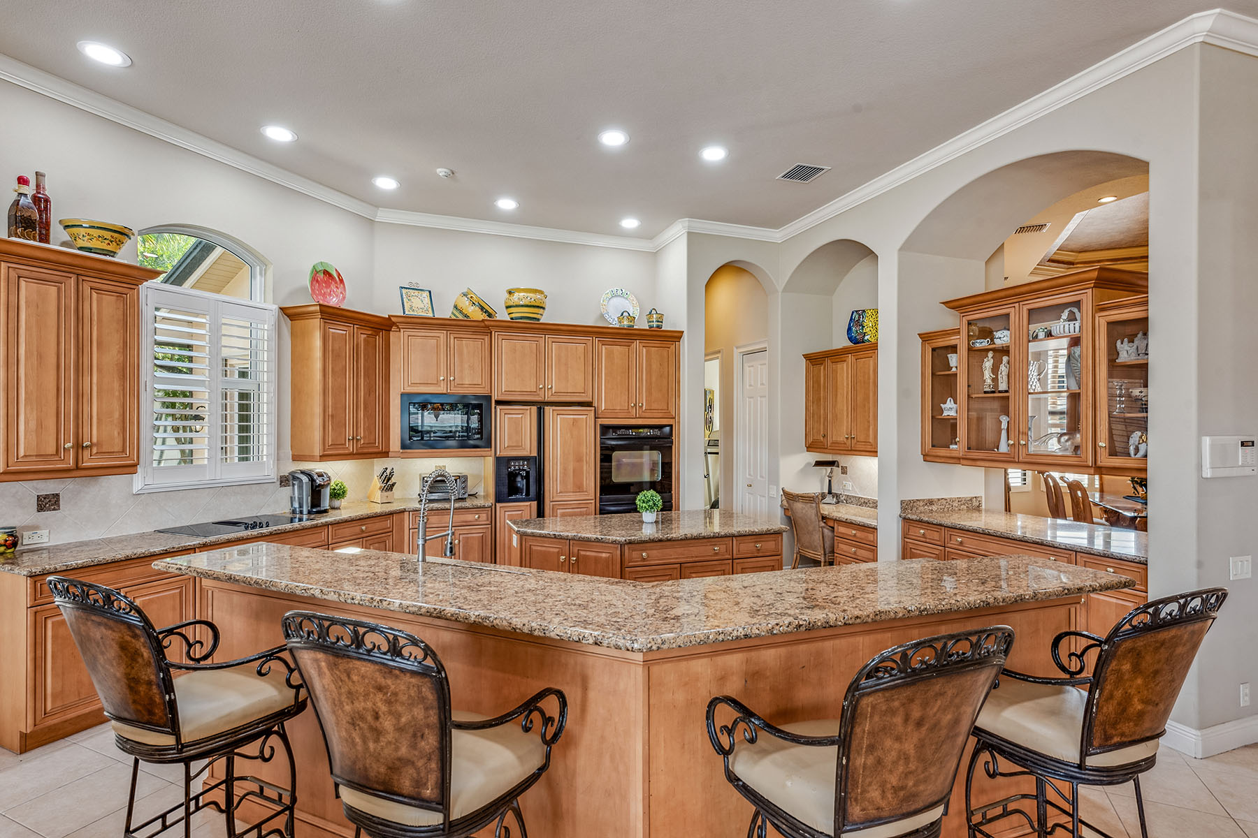 1520 Caxambas Court