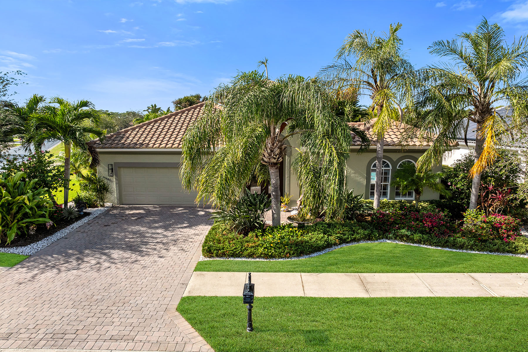 15949 Paseo Lane