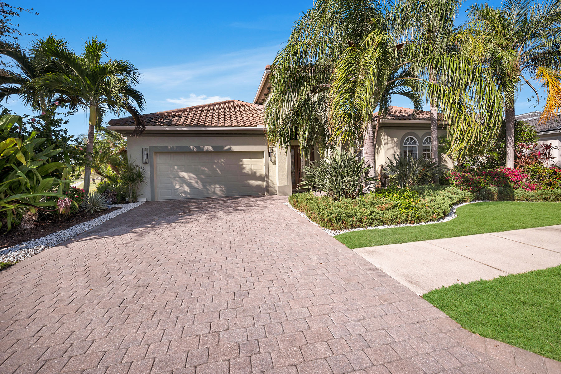 15949 Paseo Lane