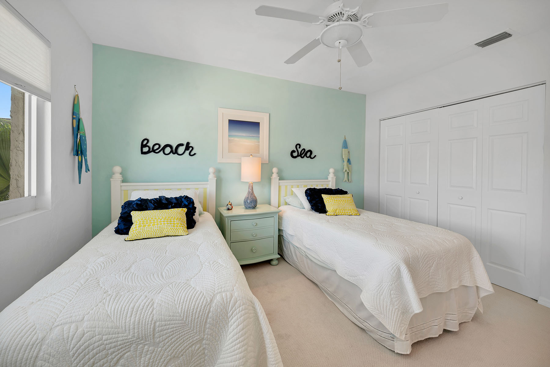 462 Bristle Cone Lane , 32