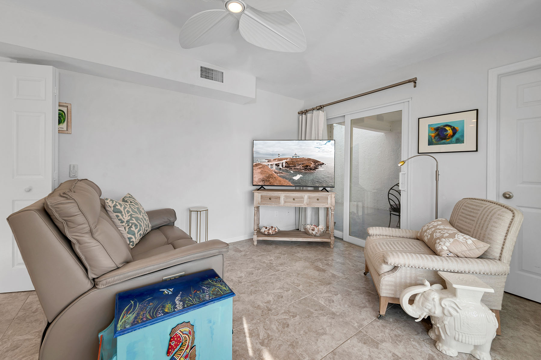 462 Bristle Cone Lane , 32