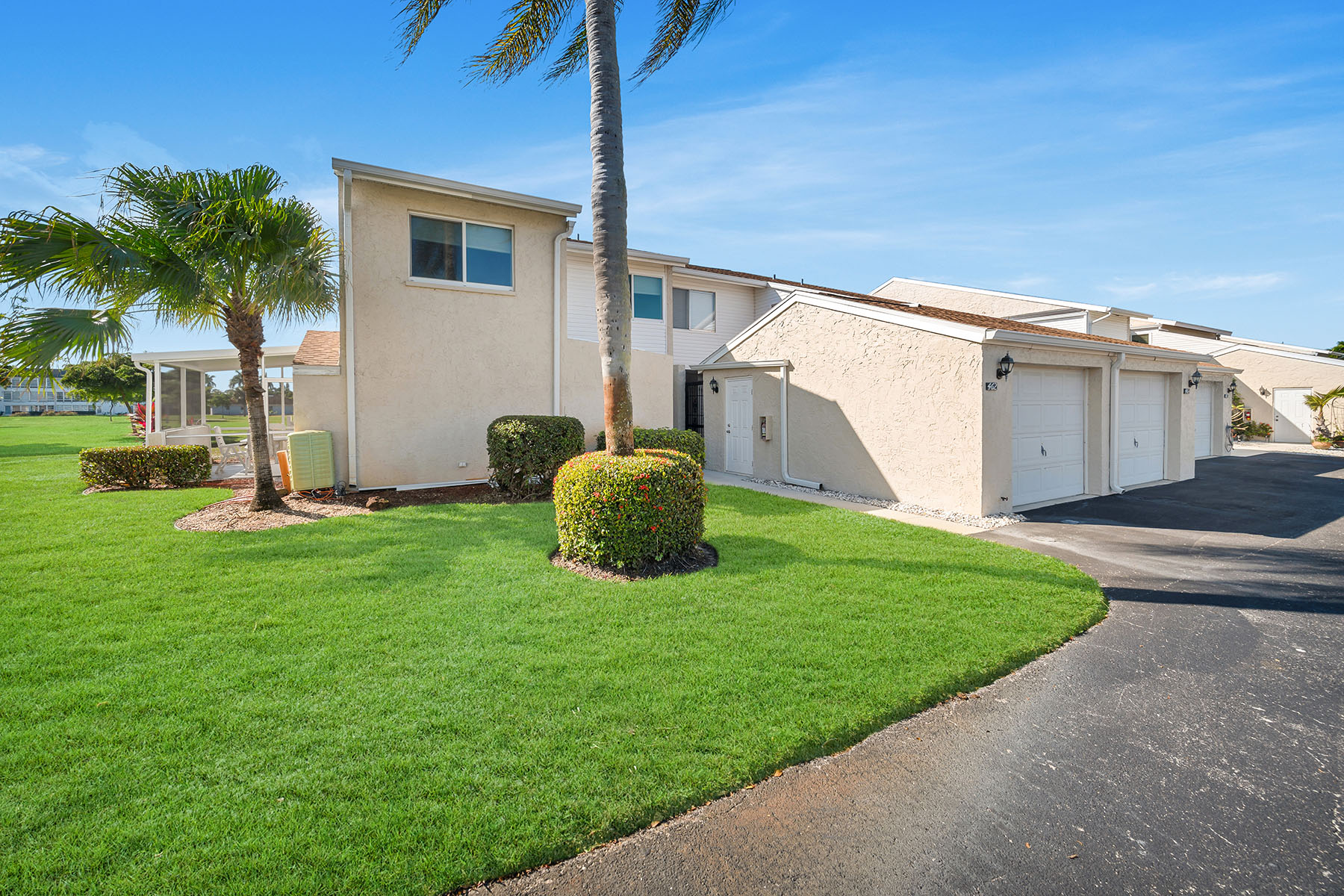 462 Bristle Cone Lane , 32
