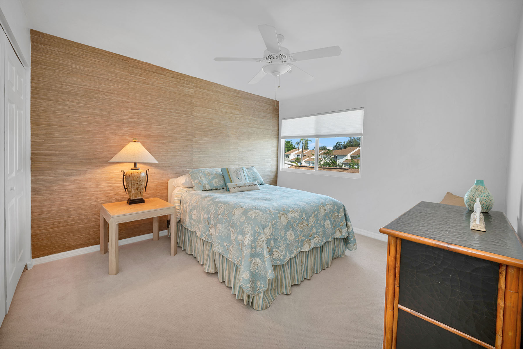 462 Bristle Cone Lane , 32