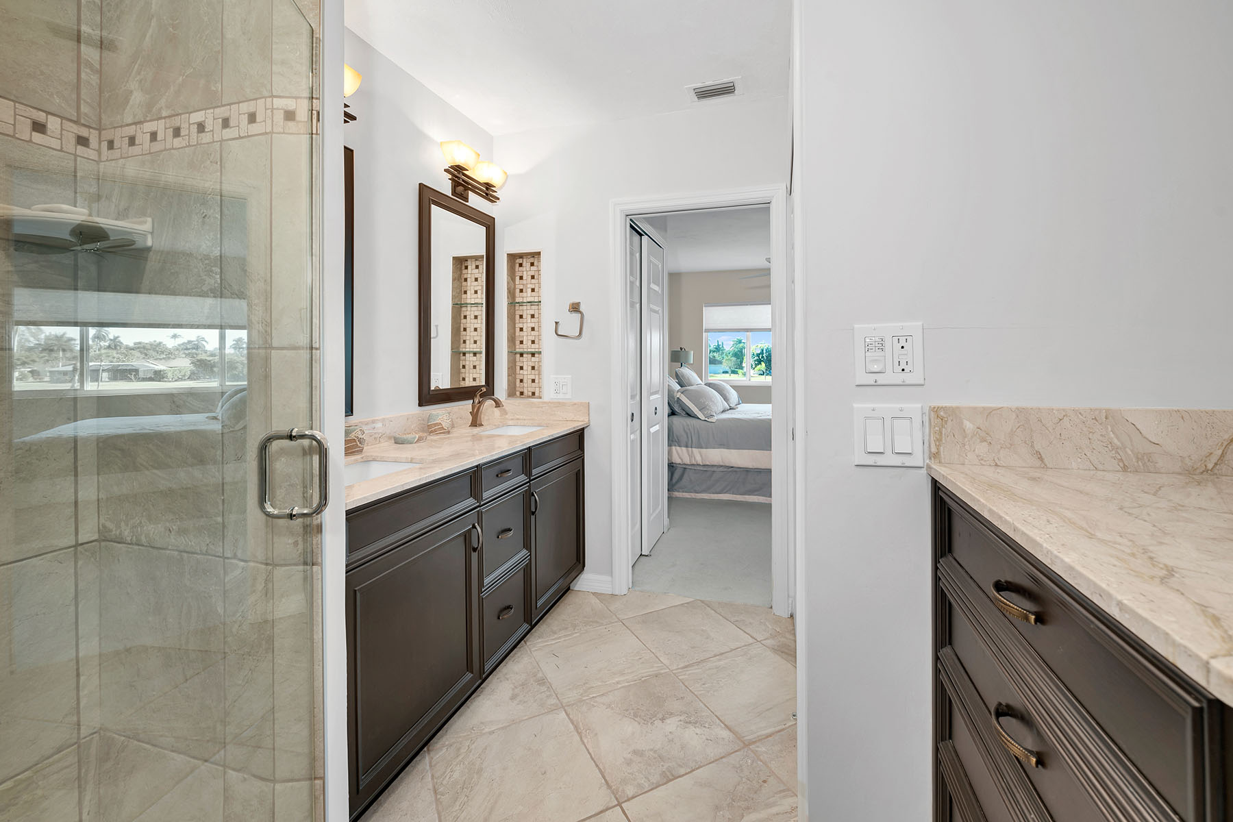 462 Bristle Cone Lane , 32