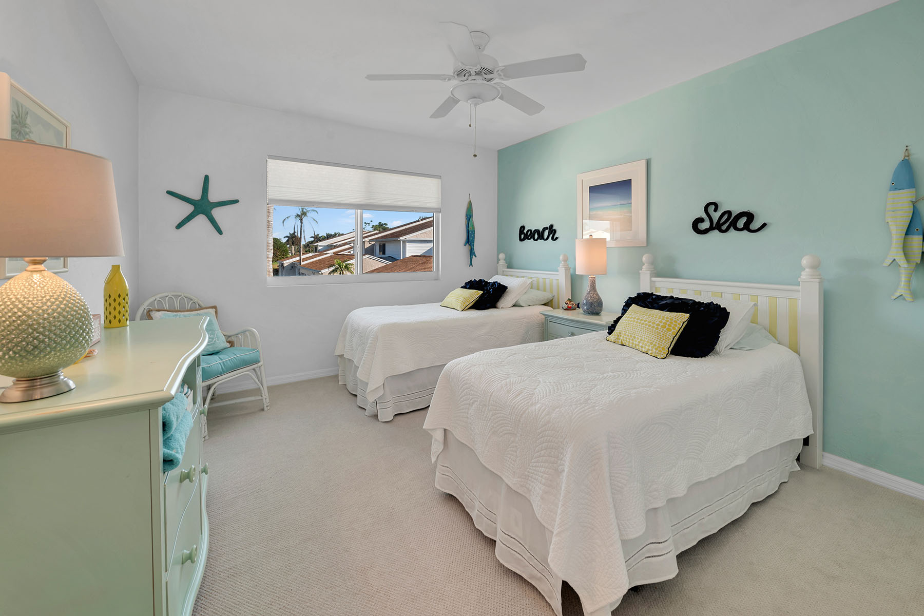 462 Bristle Cone Lane , 32