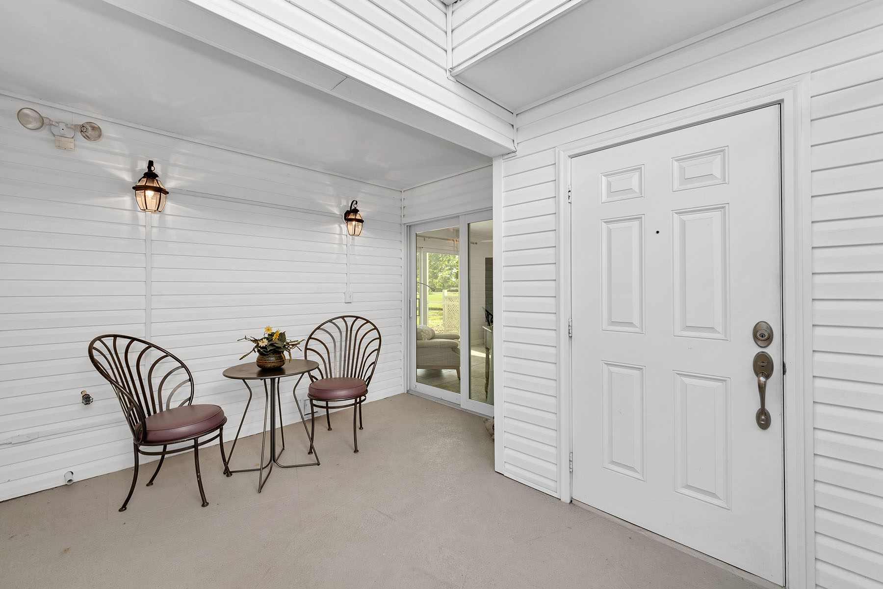 462 Bristle Cone Lane , 32