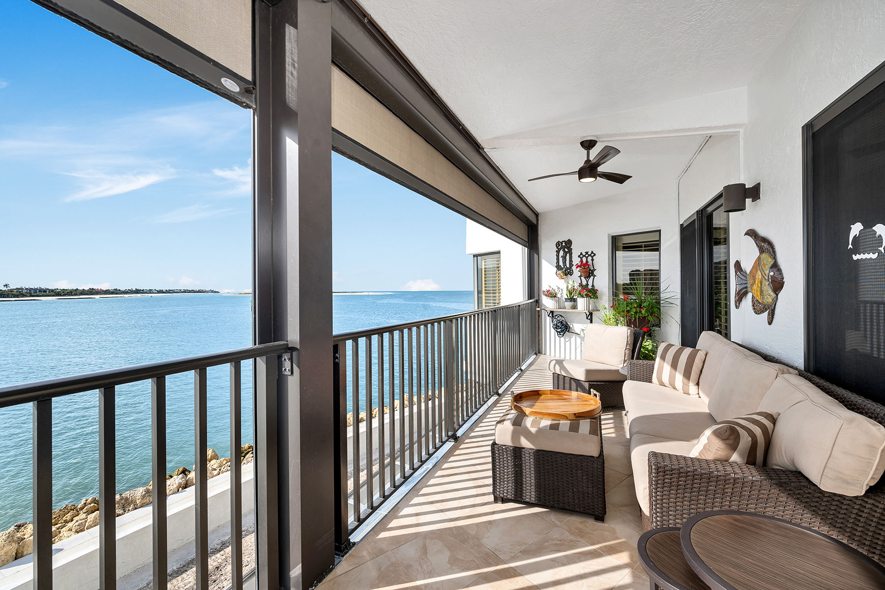 524 La Peninsula Boulevard , 524