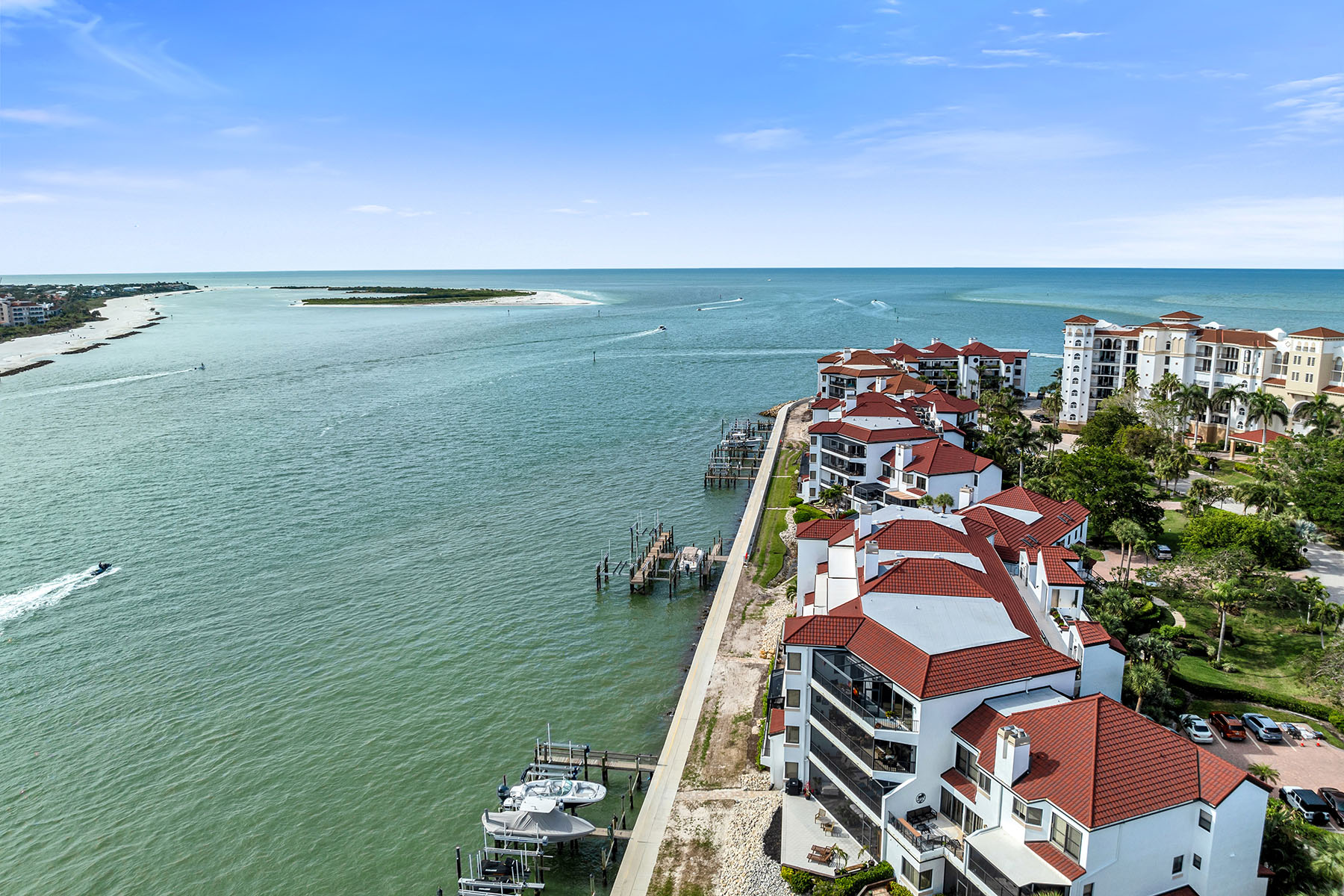 524 La Peninsula Boulevard , 524