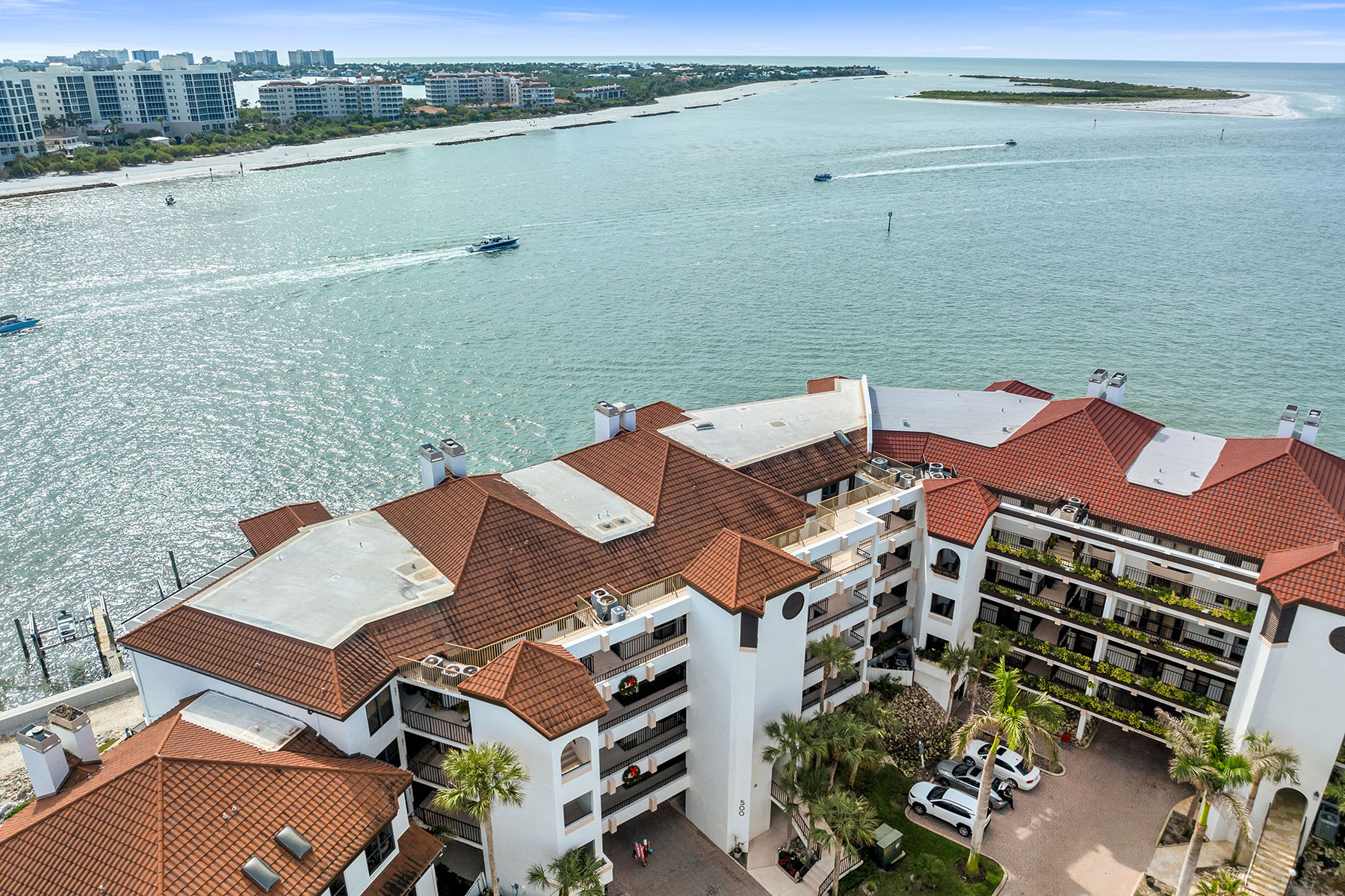 524 La Peninsula Boulevard , 524