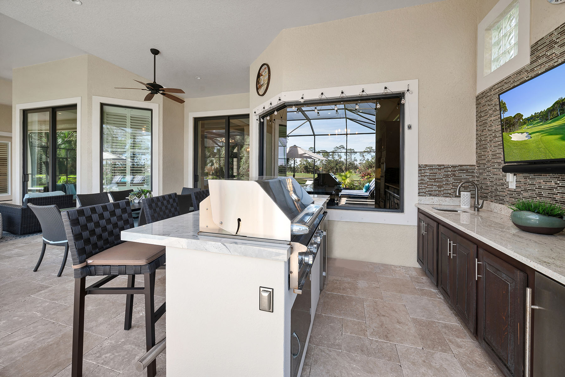 6653 Costa Circle