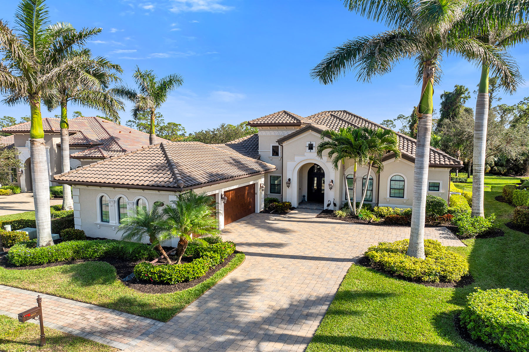 6653 Costa Circle