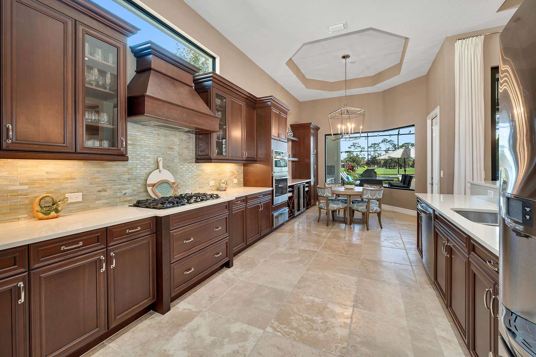 6653 Costa Circle