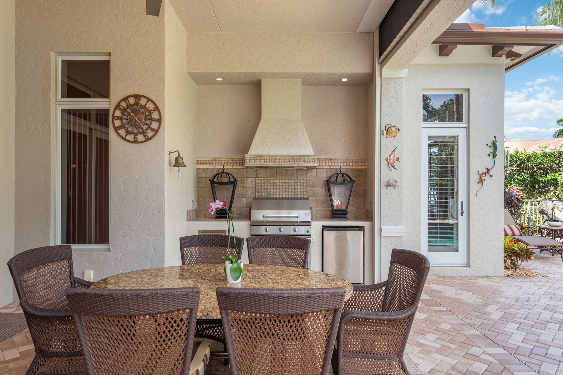 7477 Martinique Terrace