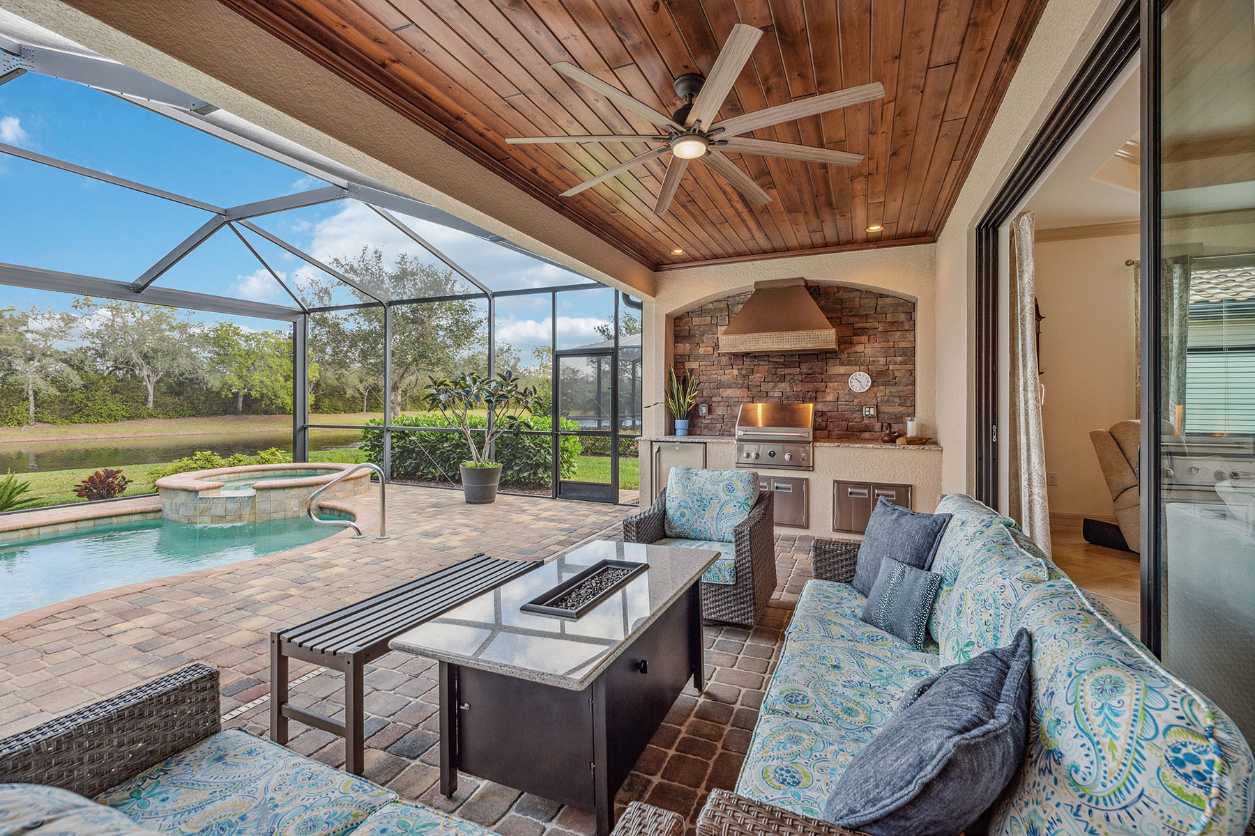 3066 Aviamar Circle