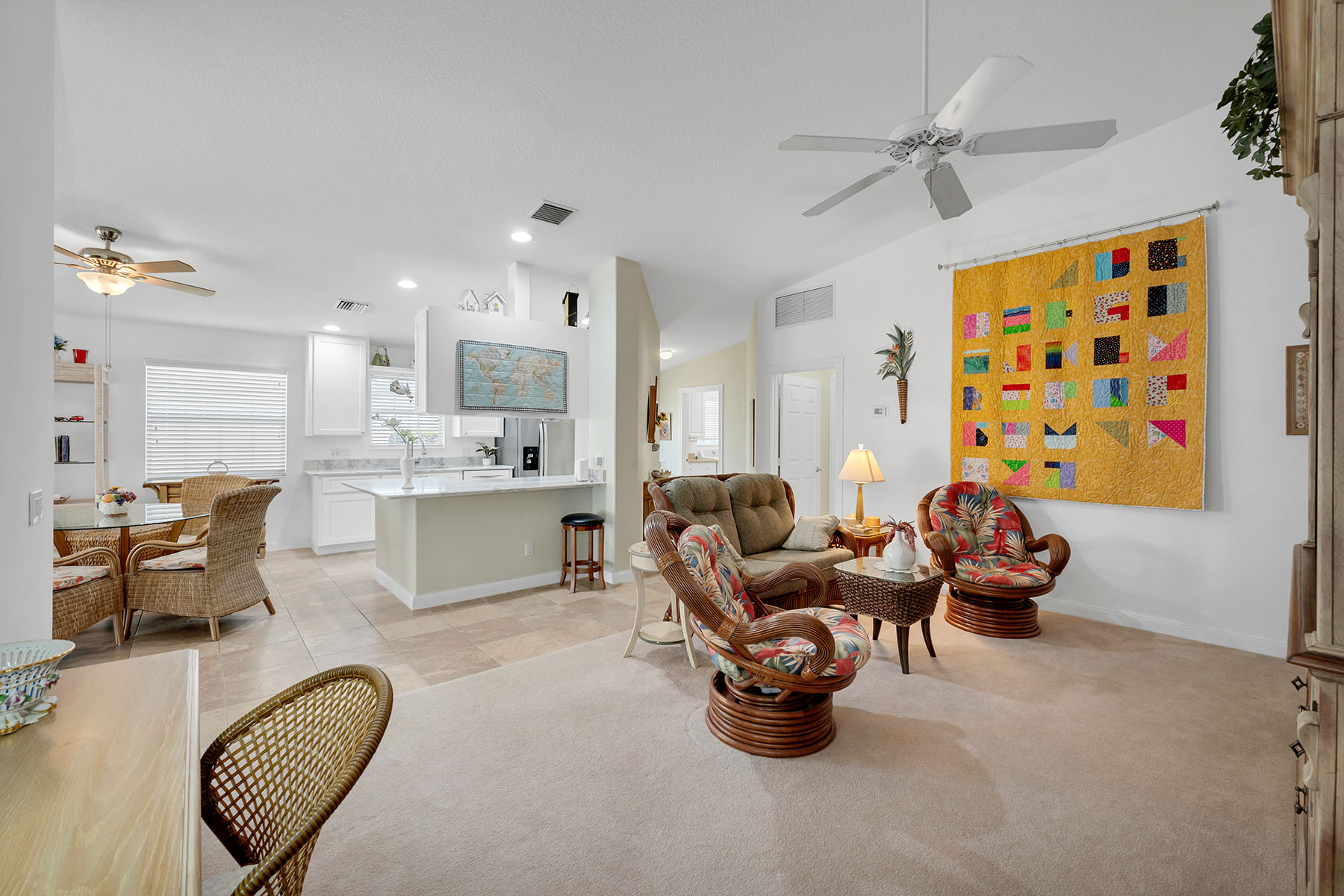 7593 Rozzini Lane