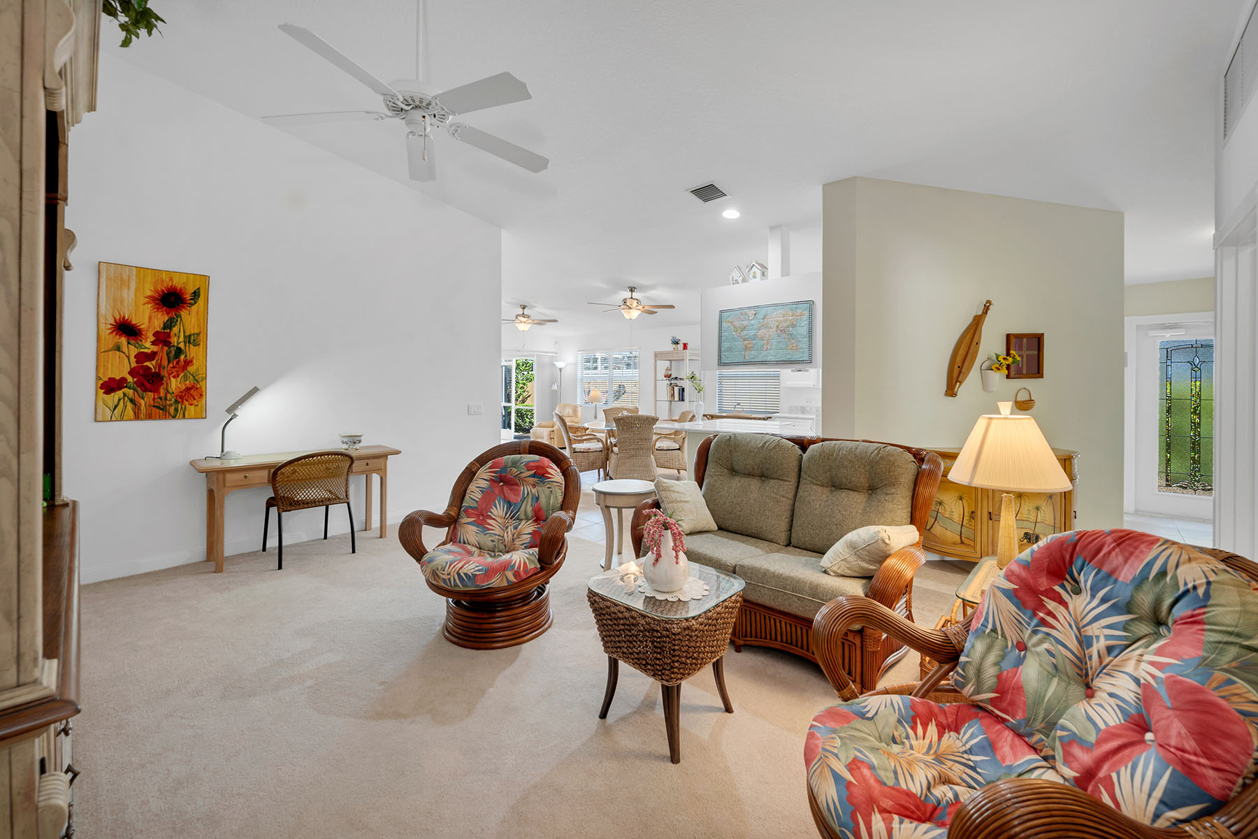 7593 Rozzini Lane