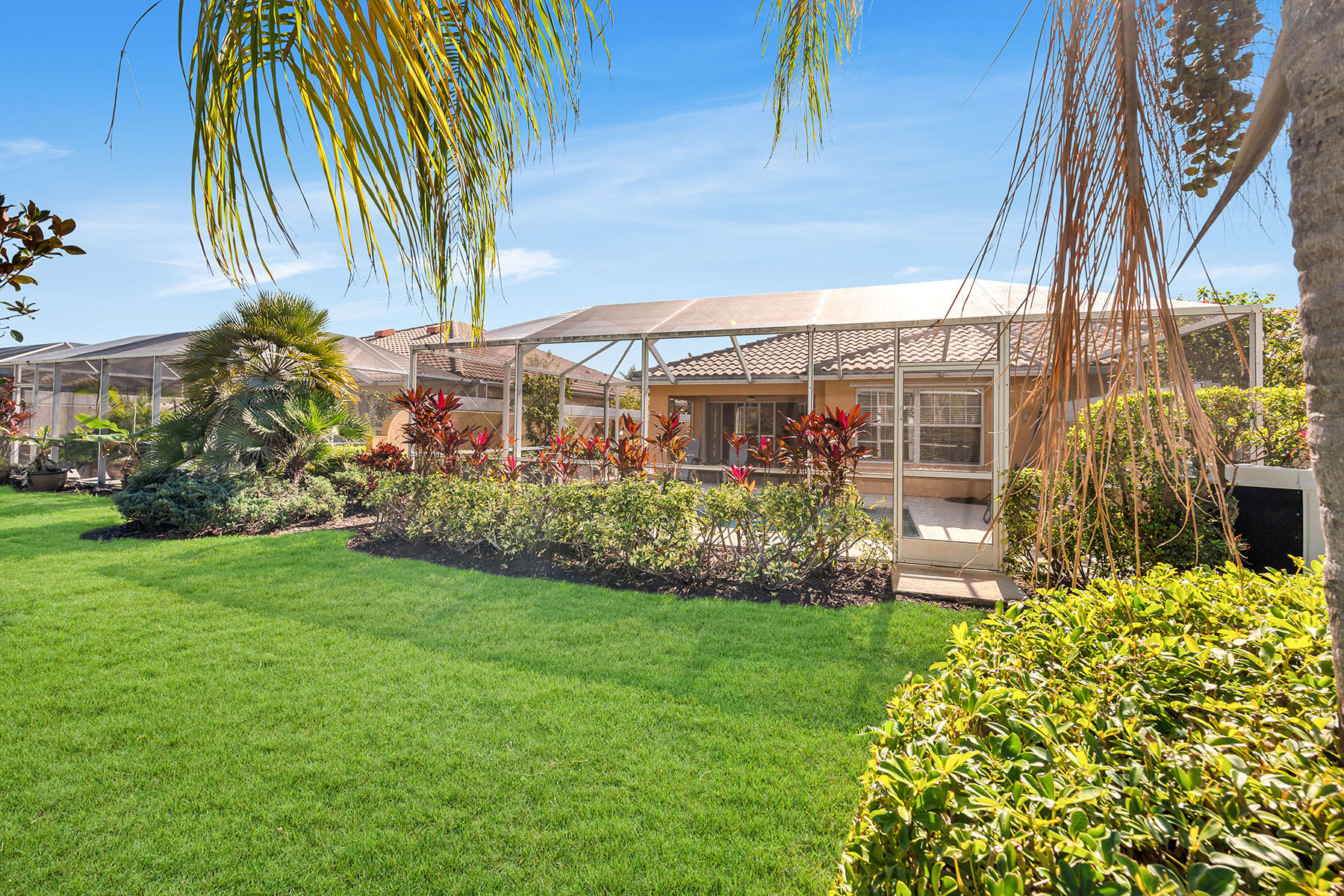 7593 Rozzini Lane