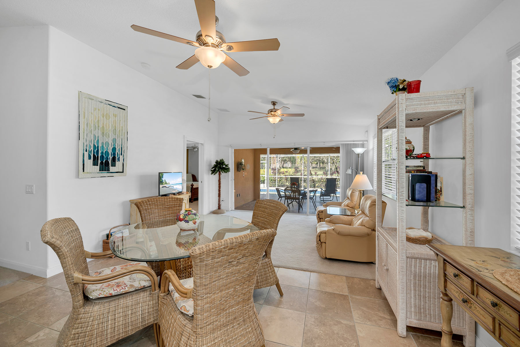 7593 Rozzini Lane