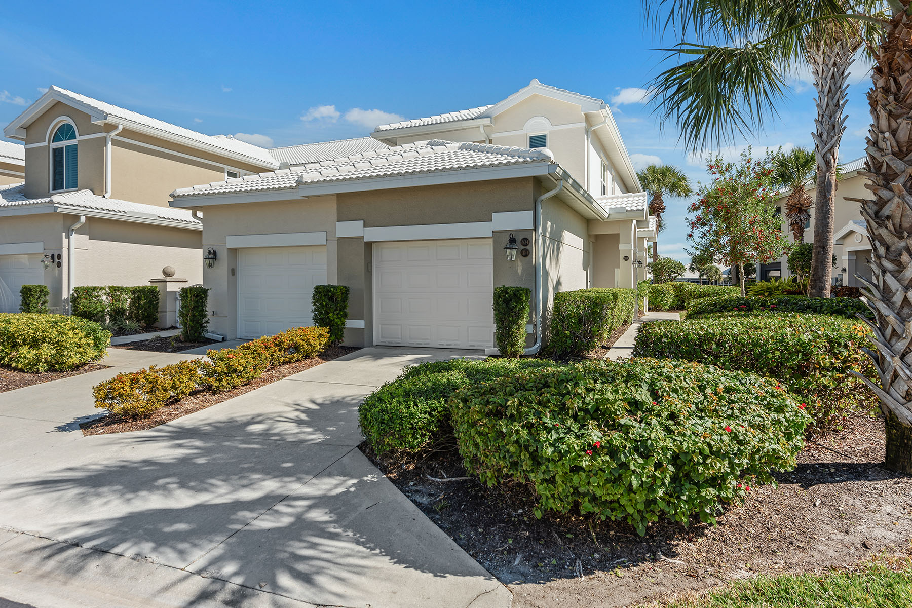 4660 Hawks Nest Way , 204