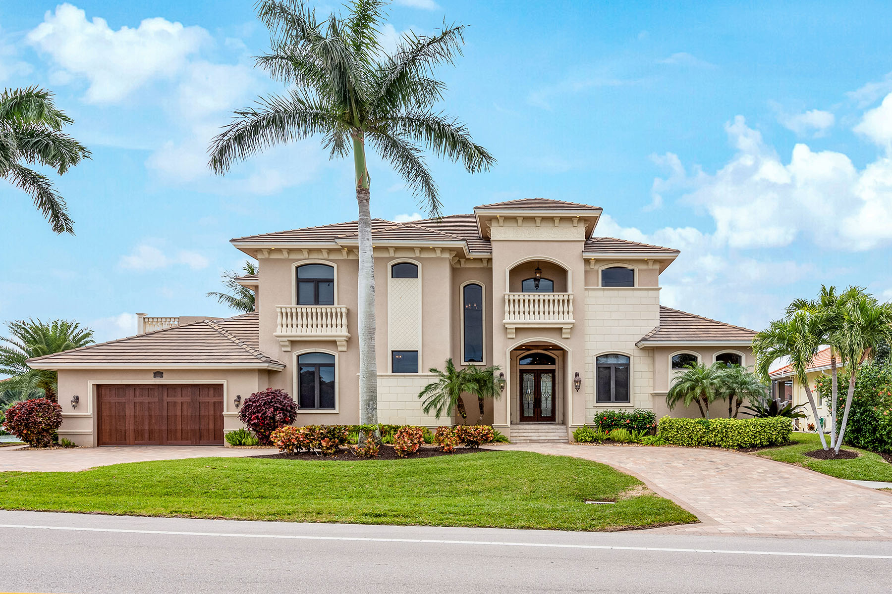 660 Kendall Drive