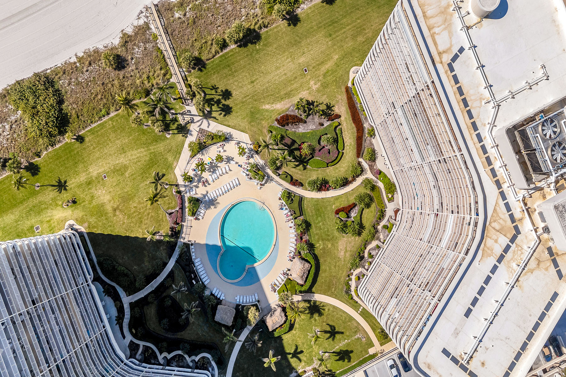 320 Seaview Court , 1810