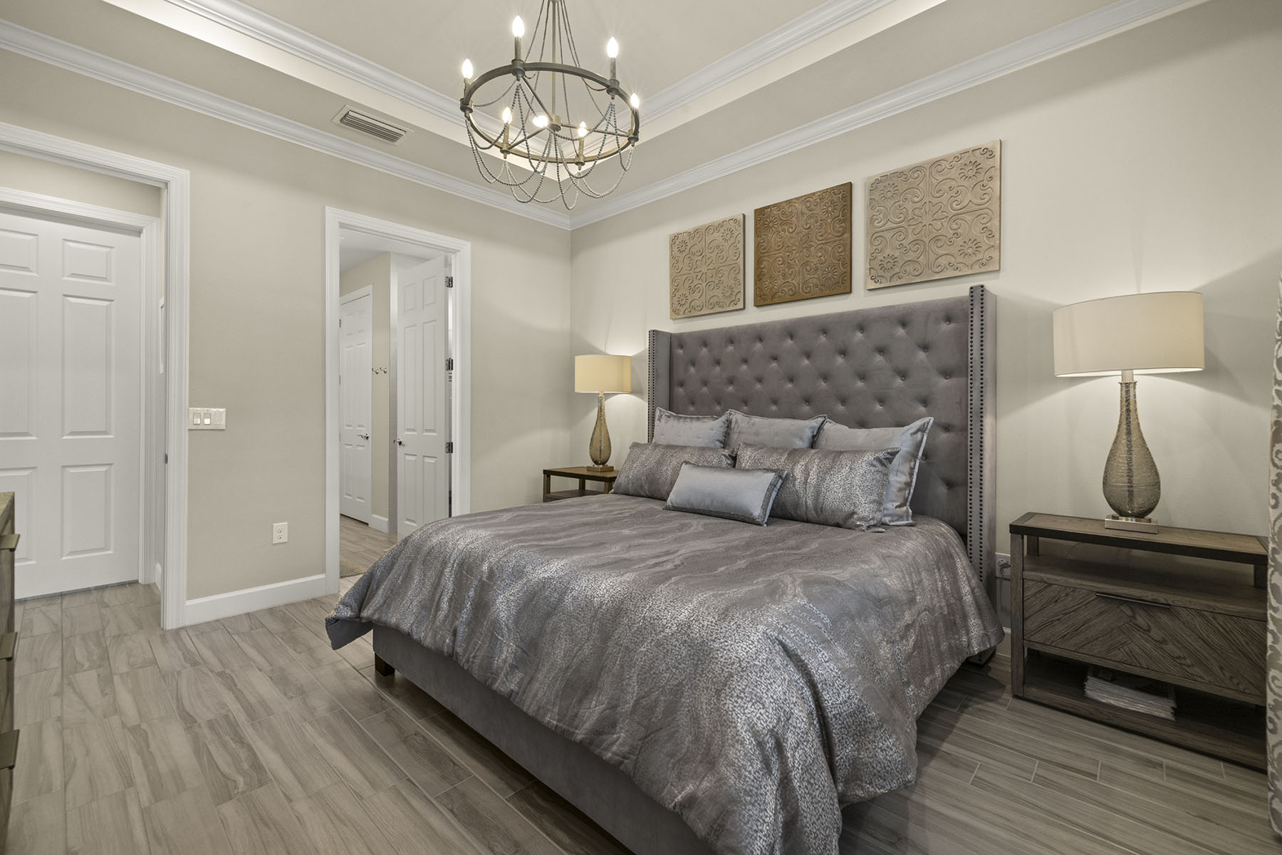 9404 Night Heron Lane