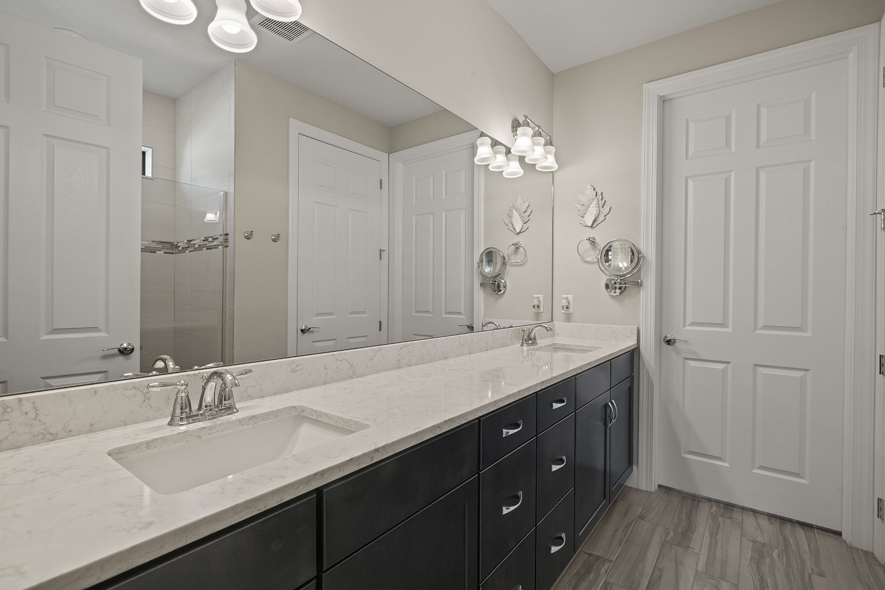 9404 Night Heron Lane