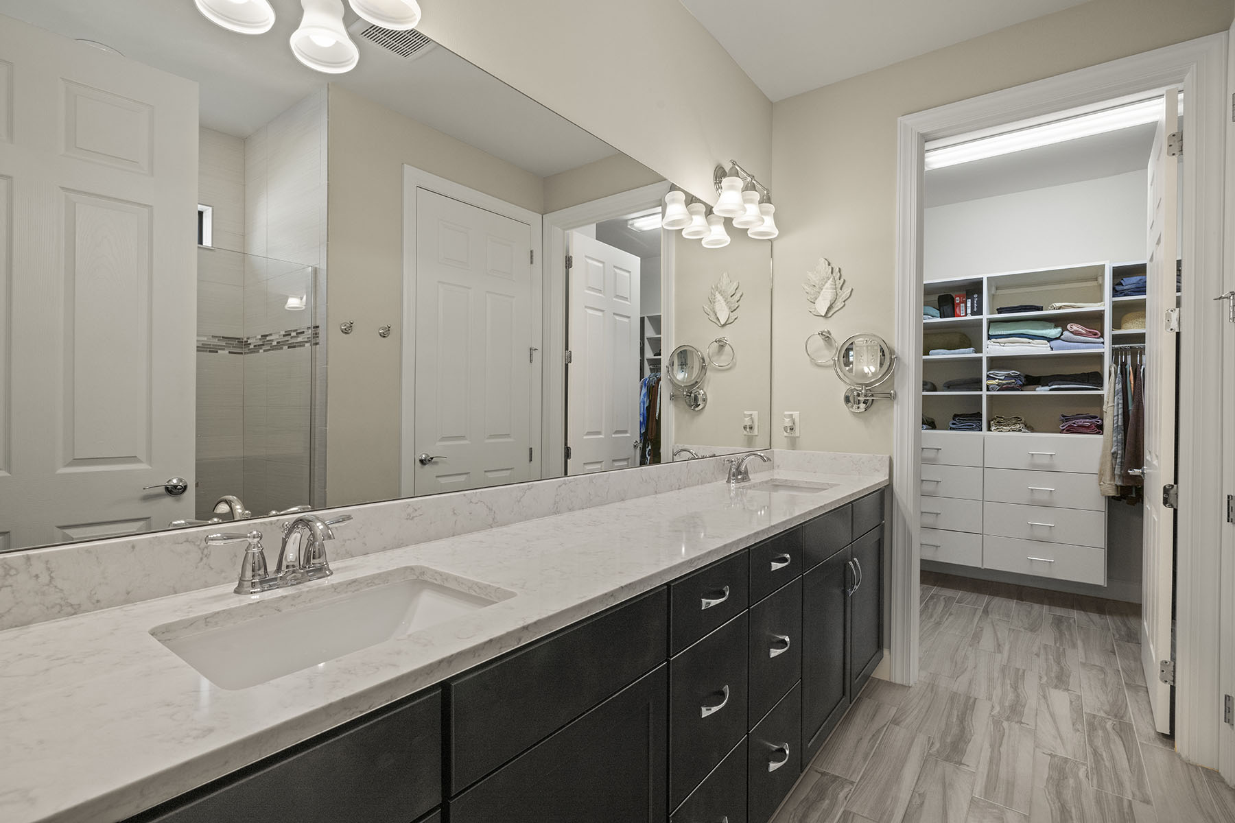 9404 Night Heron Lane