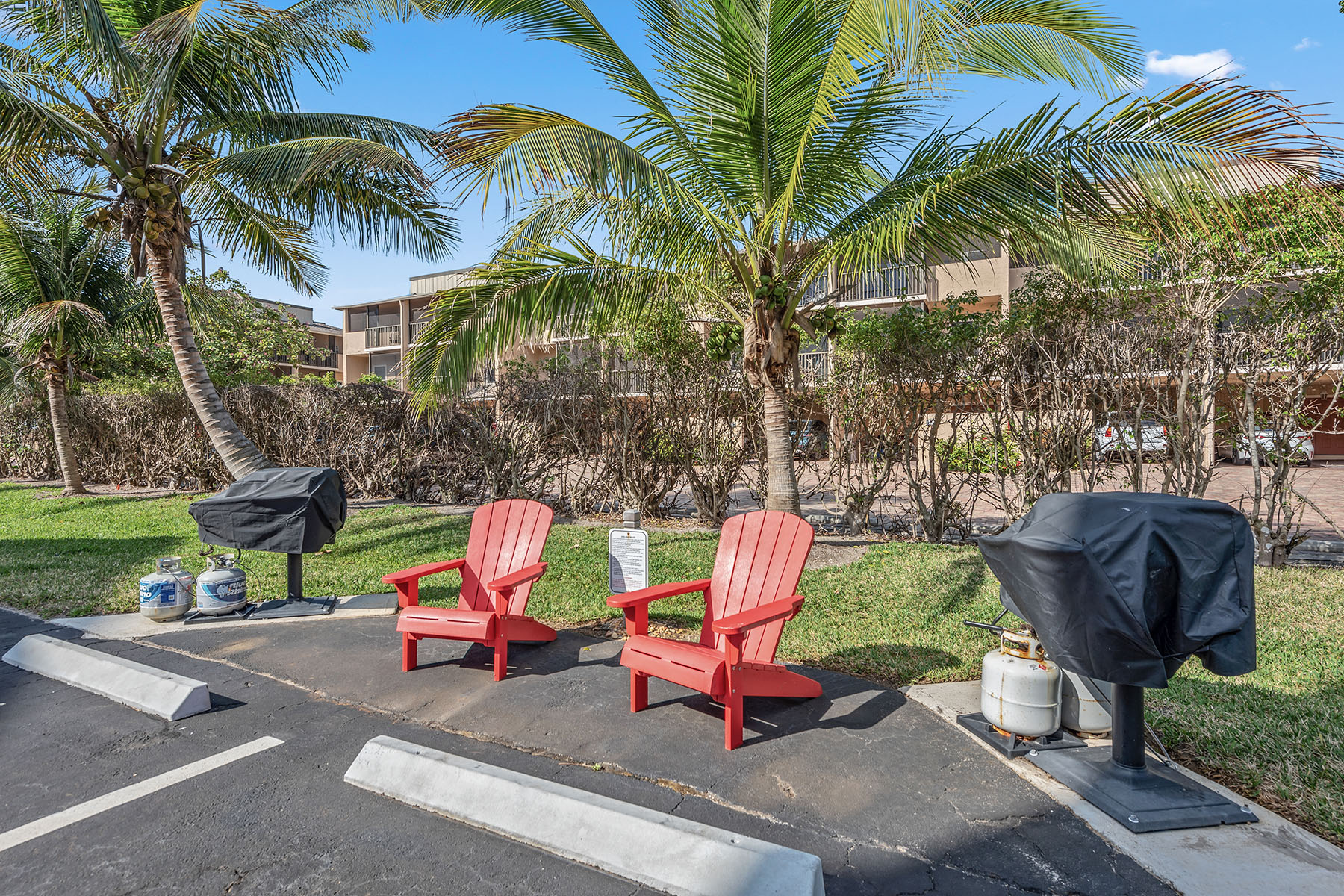 1141 S Collier Boulevard , 404