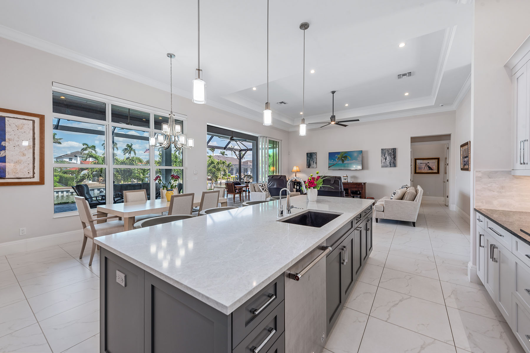 233 Meadowlark Court