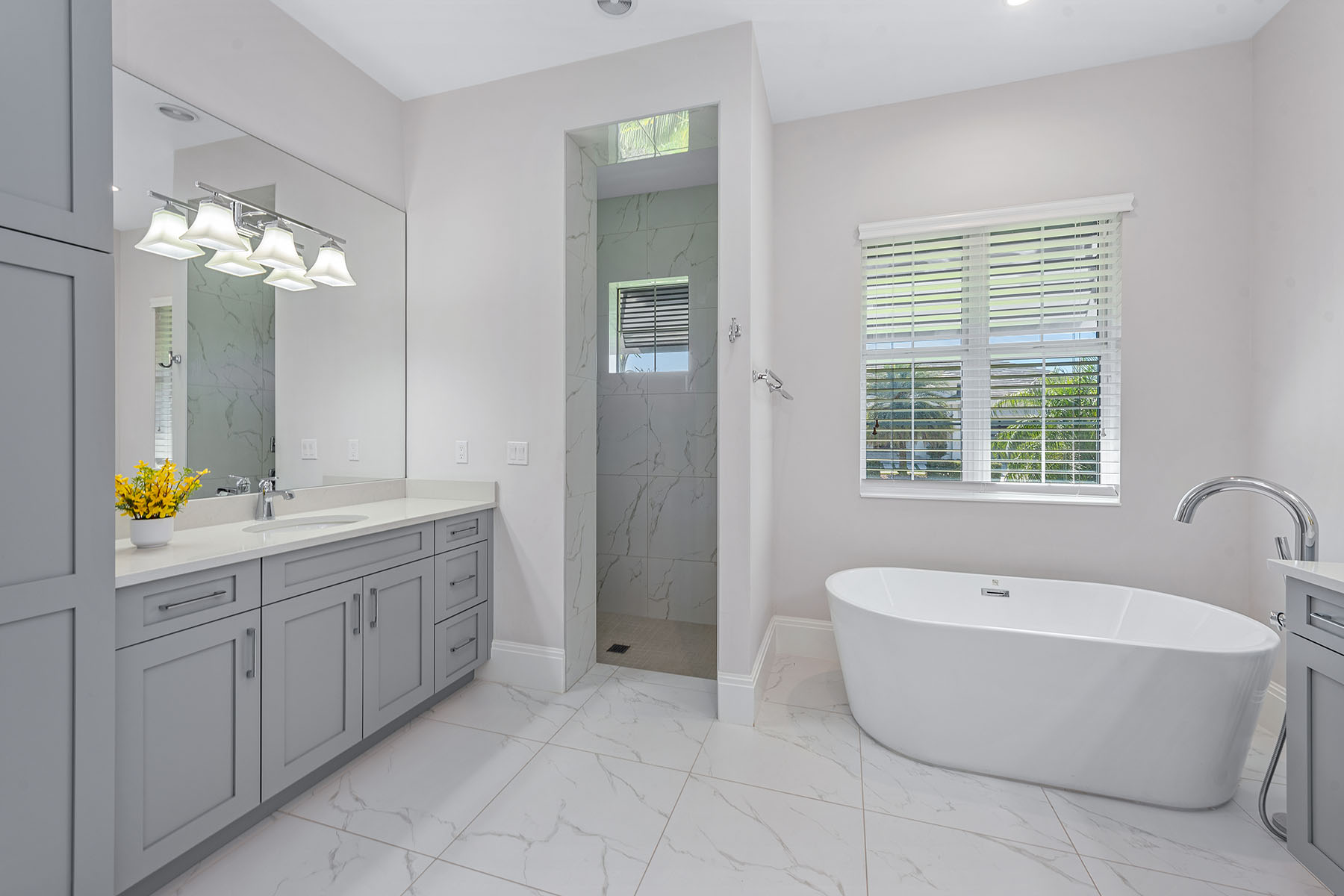 233 Meadowlark Court