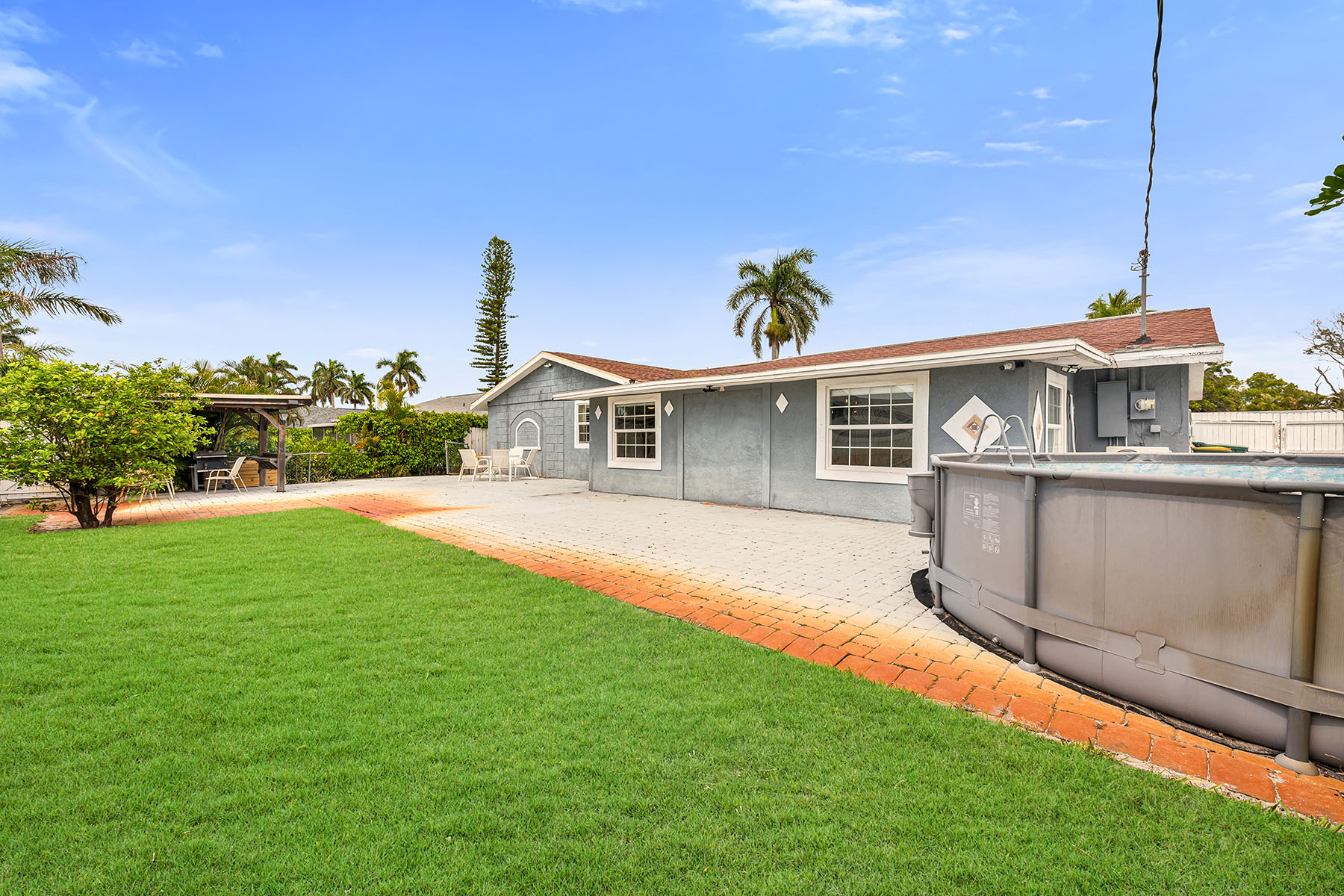 4838 Tahiti Lane