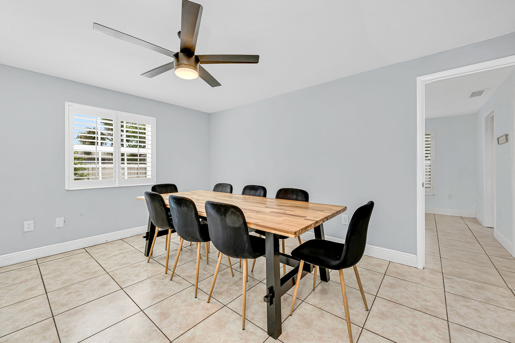 4838 Tahiti Lane