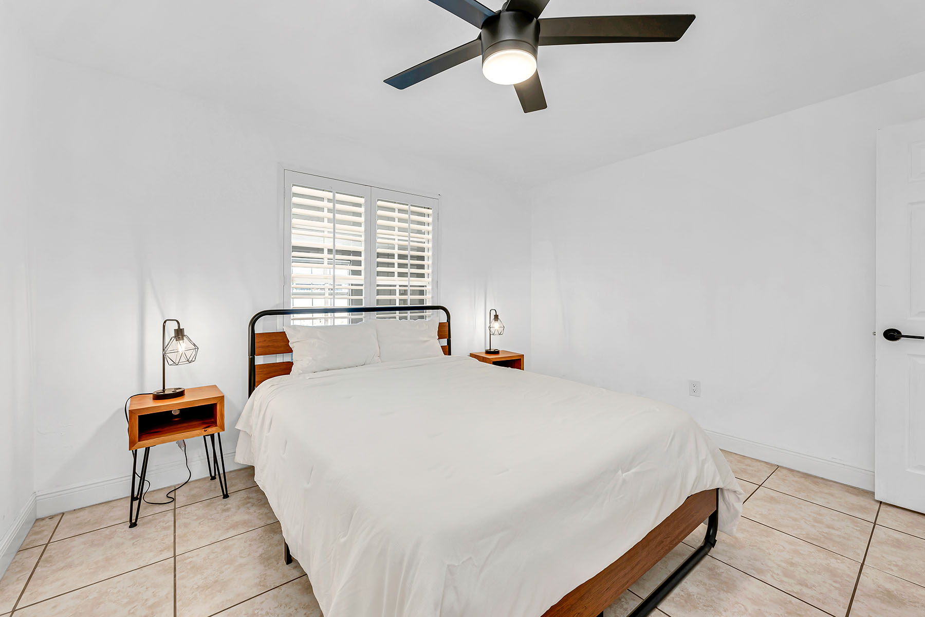 4838 Tahiti Lane