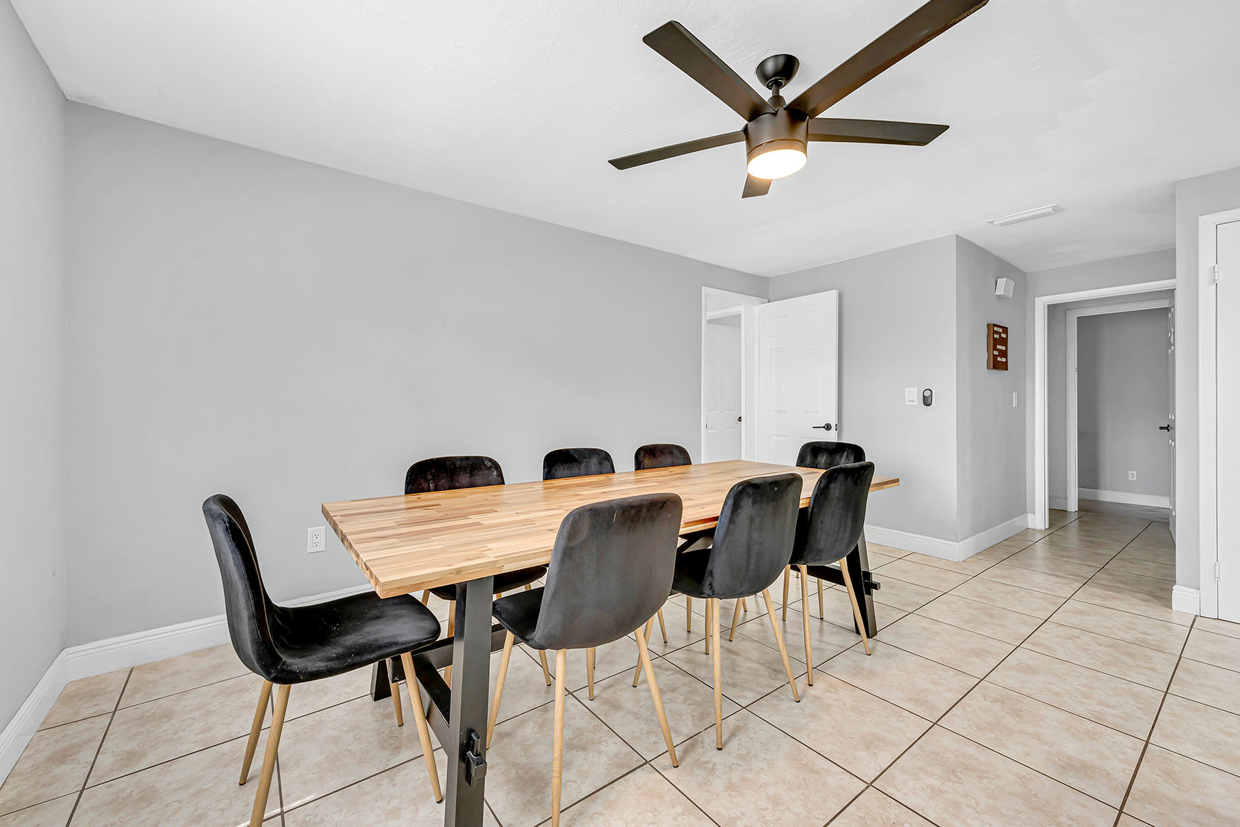 4838 Tahiti Lane