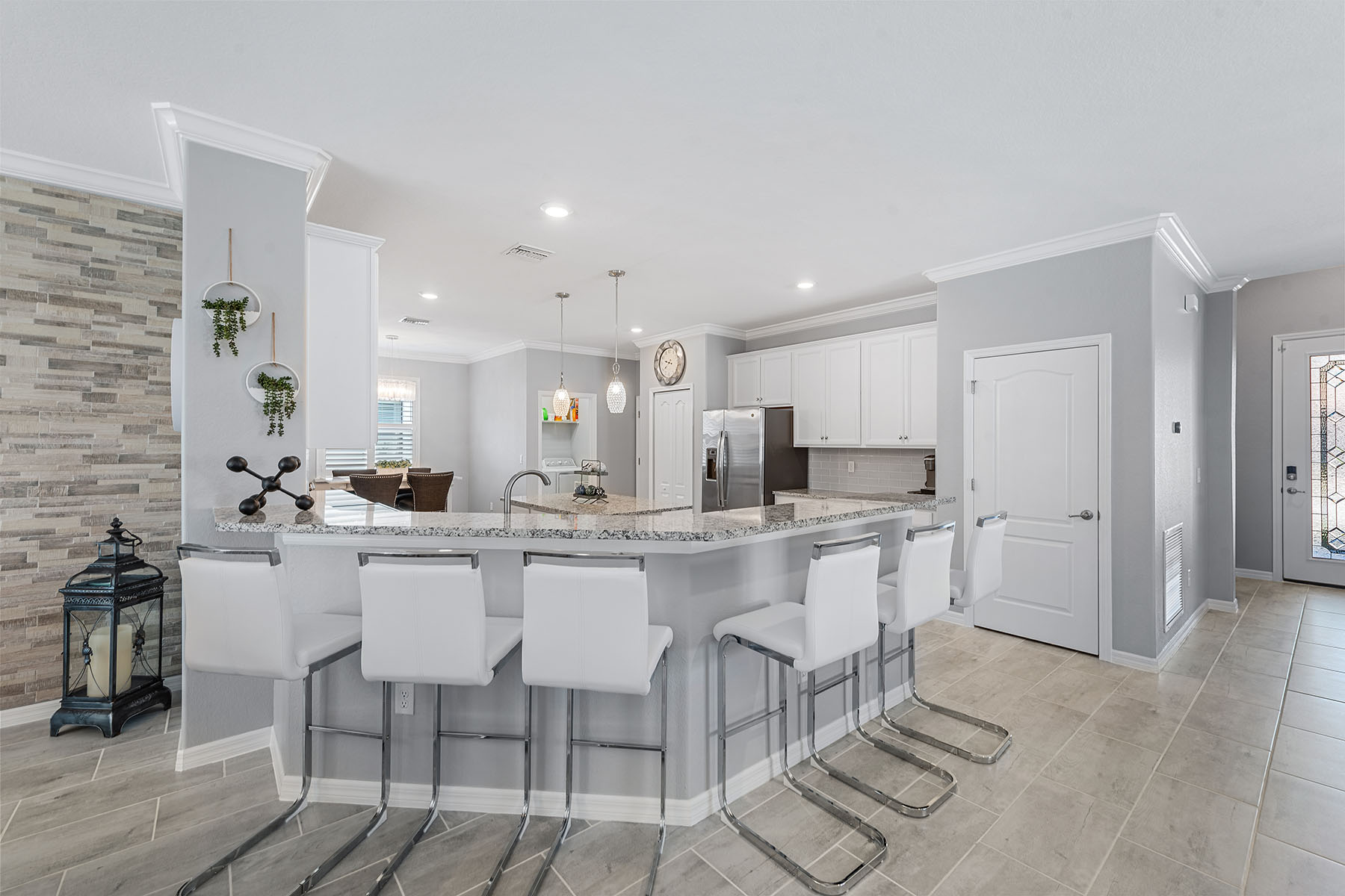 9381 Glenforest Drive