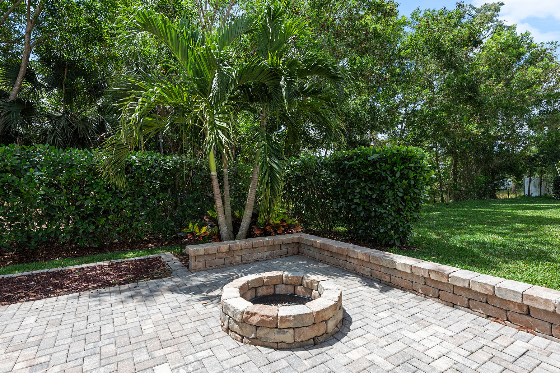 9403 Foxglove Lane