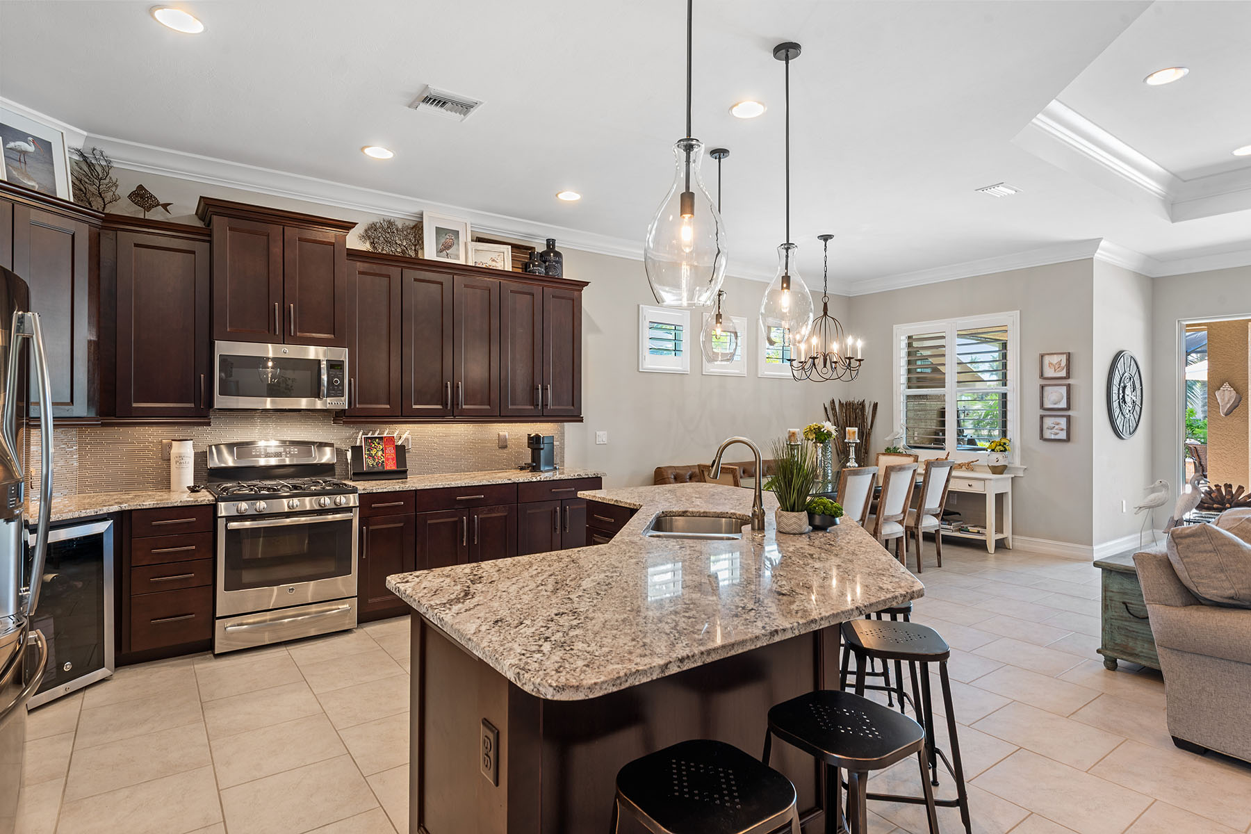 9245 Campanile Circle