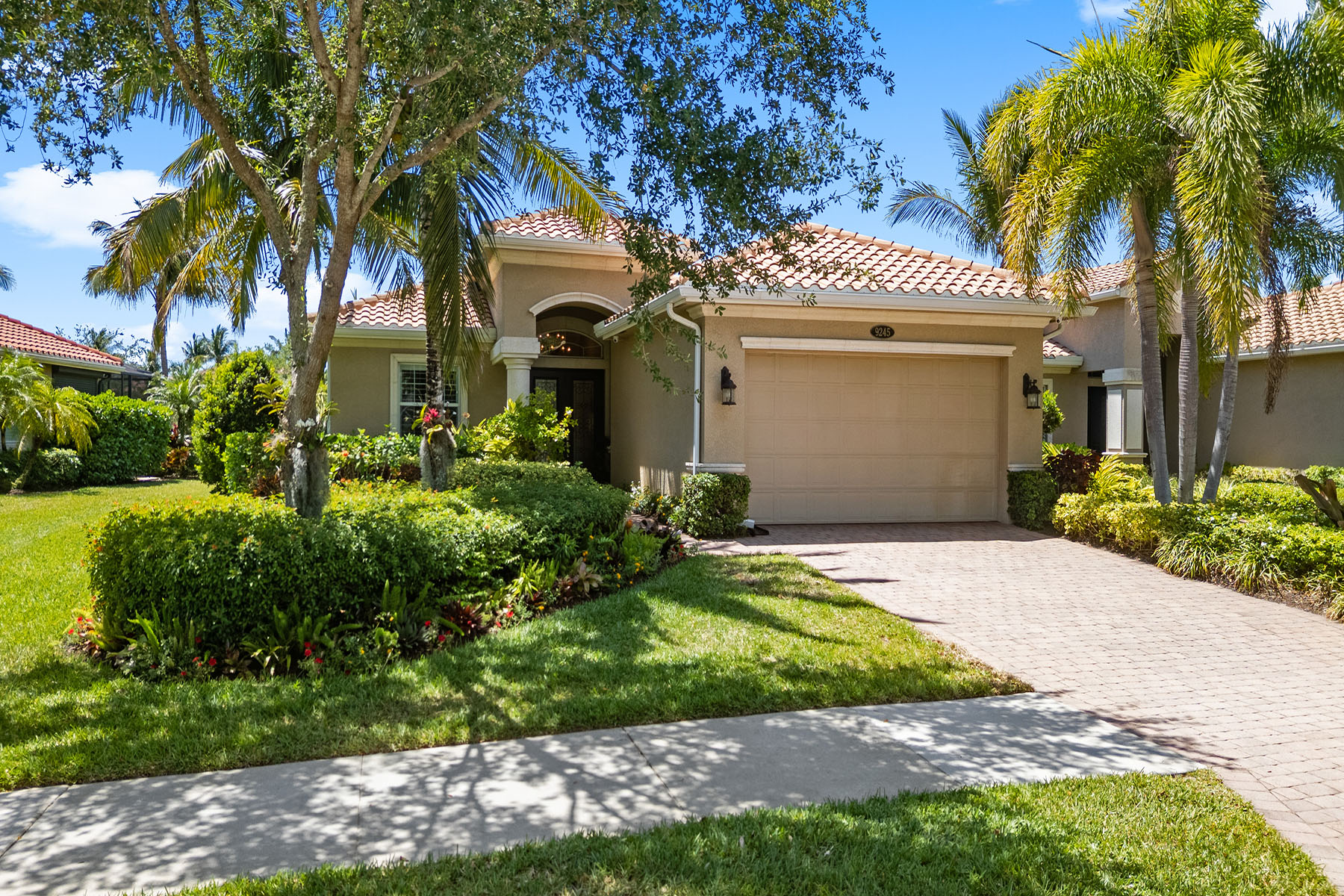 9245 Campanile Circle