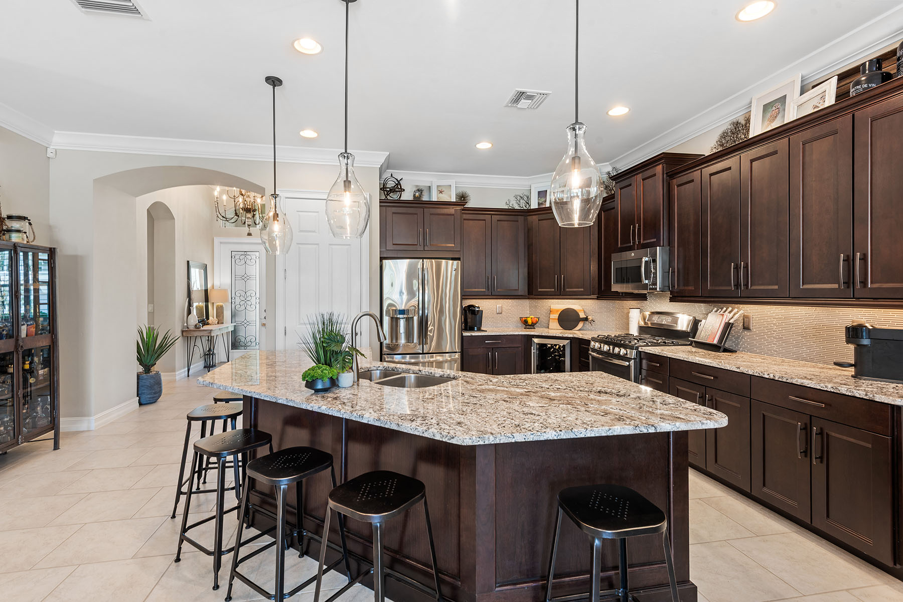 9245 Campanile Circle
