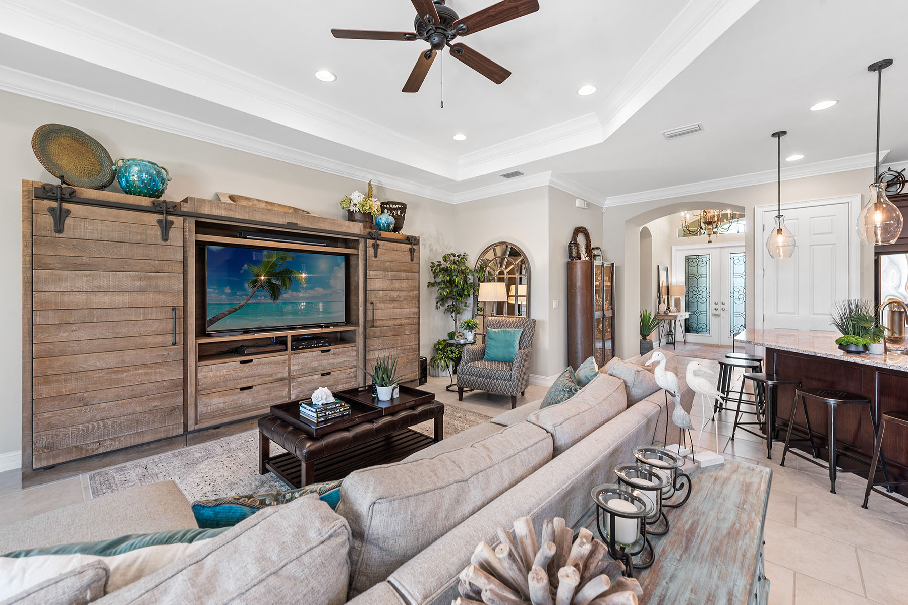 9245 Campanile Circle