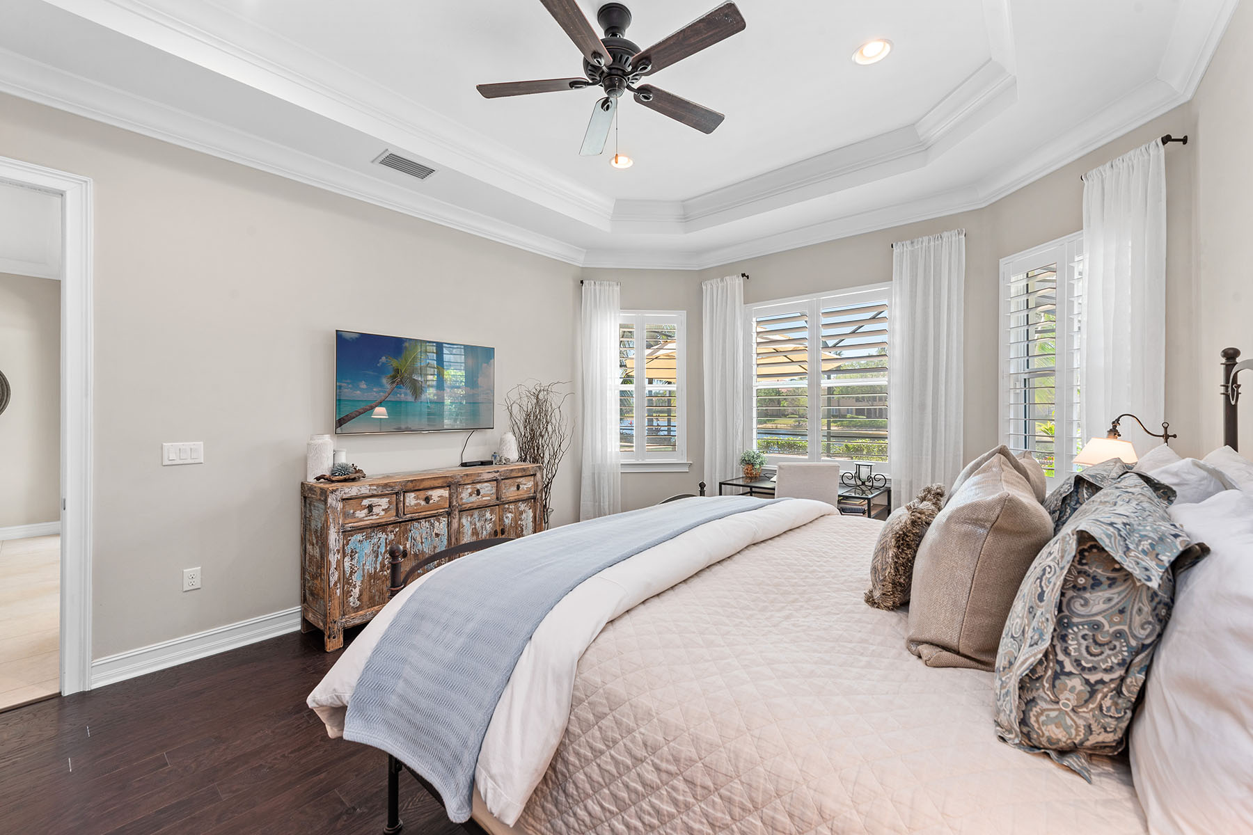9245 Campanile Circle